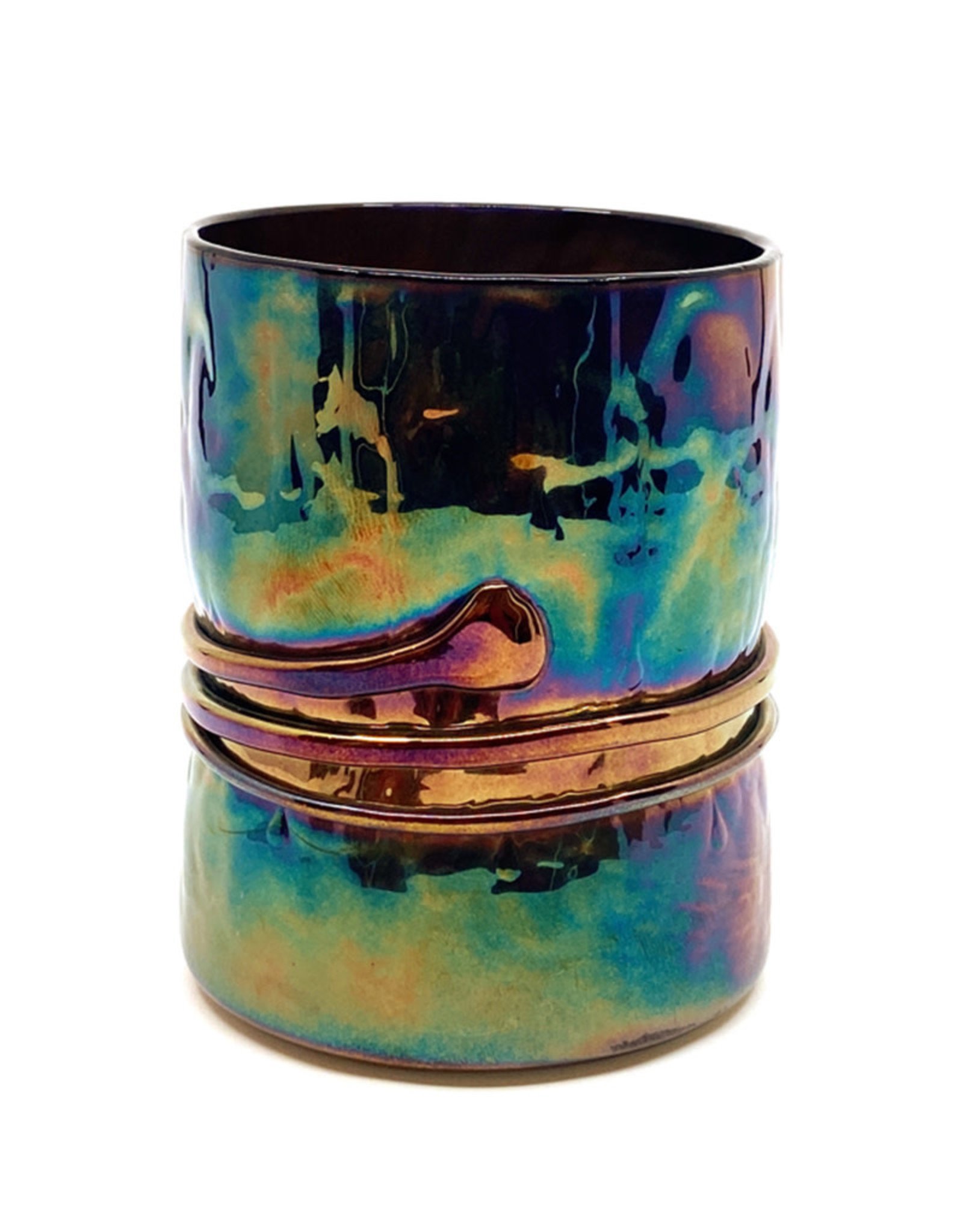 https://cdn.shoplightspeed.com/shops/636457/files/35088407/1600x2048x2/esteban-prieto-short-iridescent-purple-tumbler.jpg