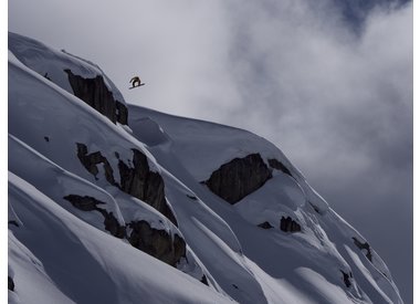 SNOWBOARDS