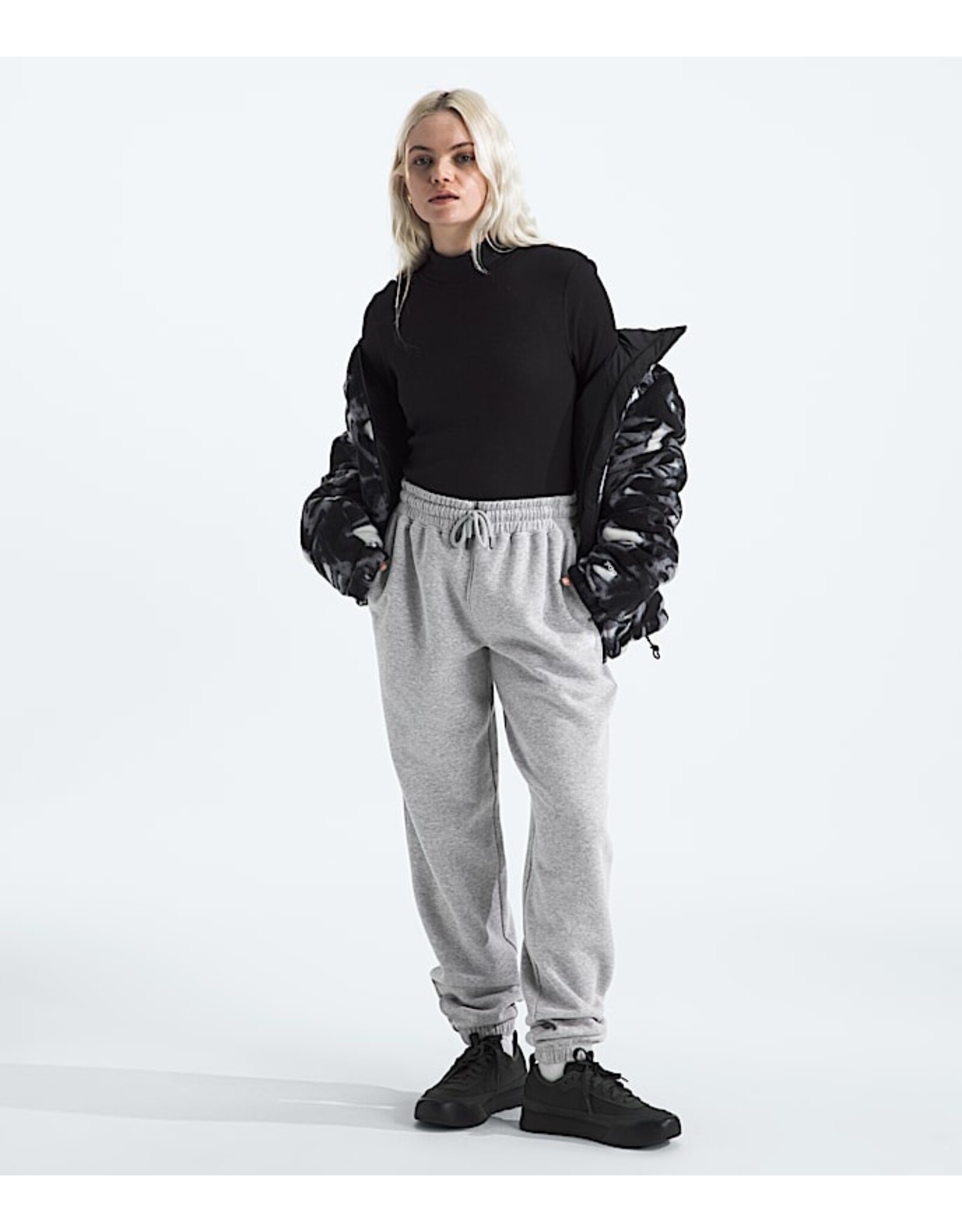 THE NORTH FACE WOMEN'S CORE SWEATPANT