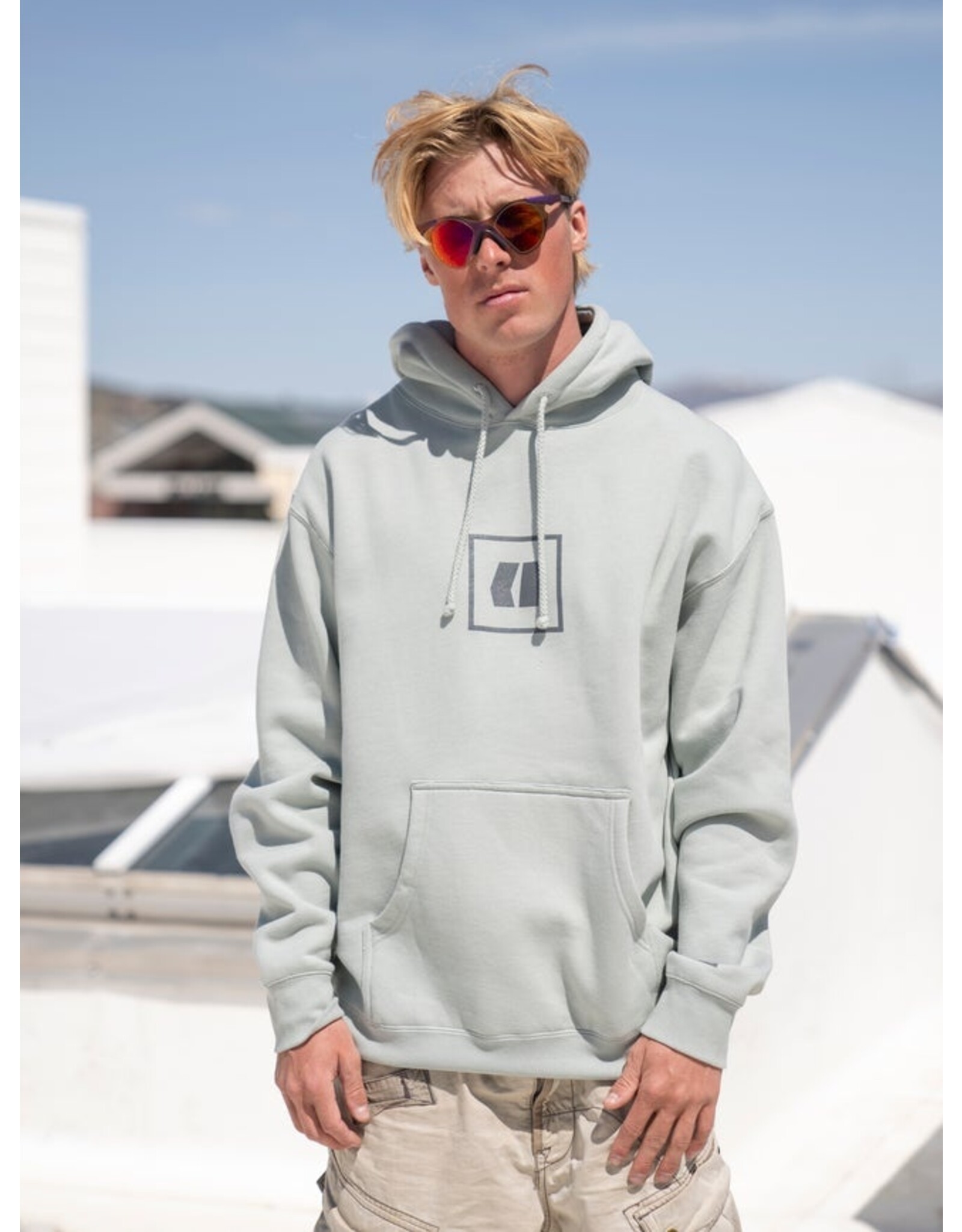 ARMADA UNISEX ICON HOODIE