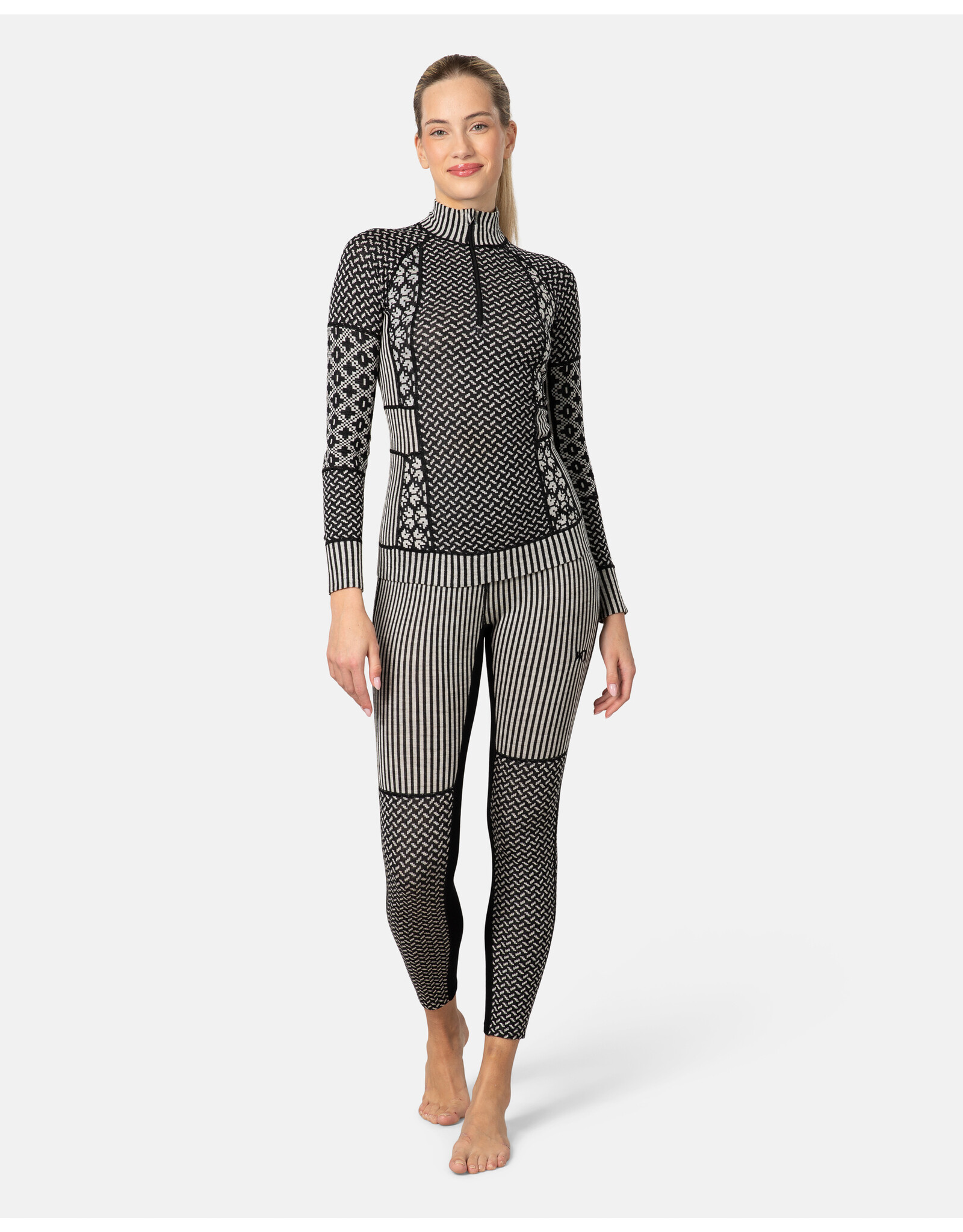 KARI TRAA WOMEN SMEKKER HZ TOP 2025