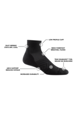 DARN TOUGH MENS RUN 1/4 SOCK UL CUSH