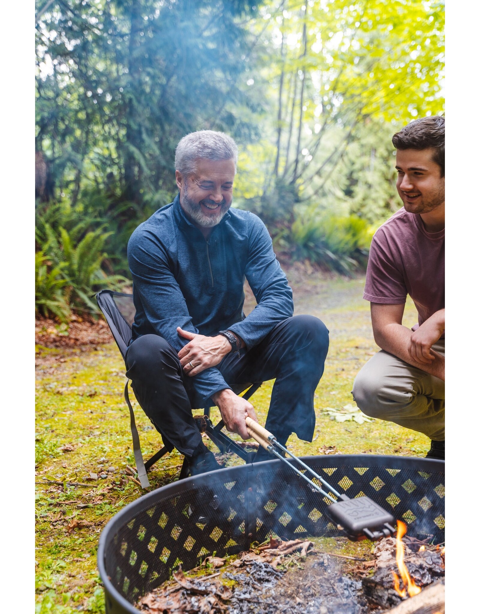 COGHLAN'S CAMP COOKER CAST IRON