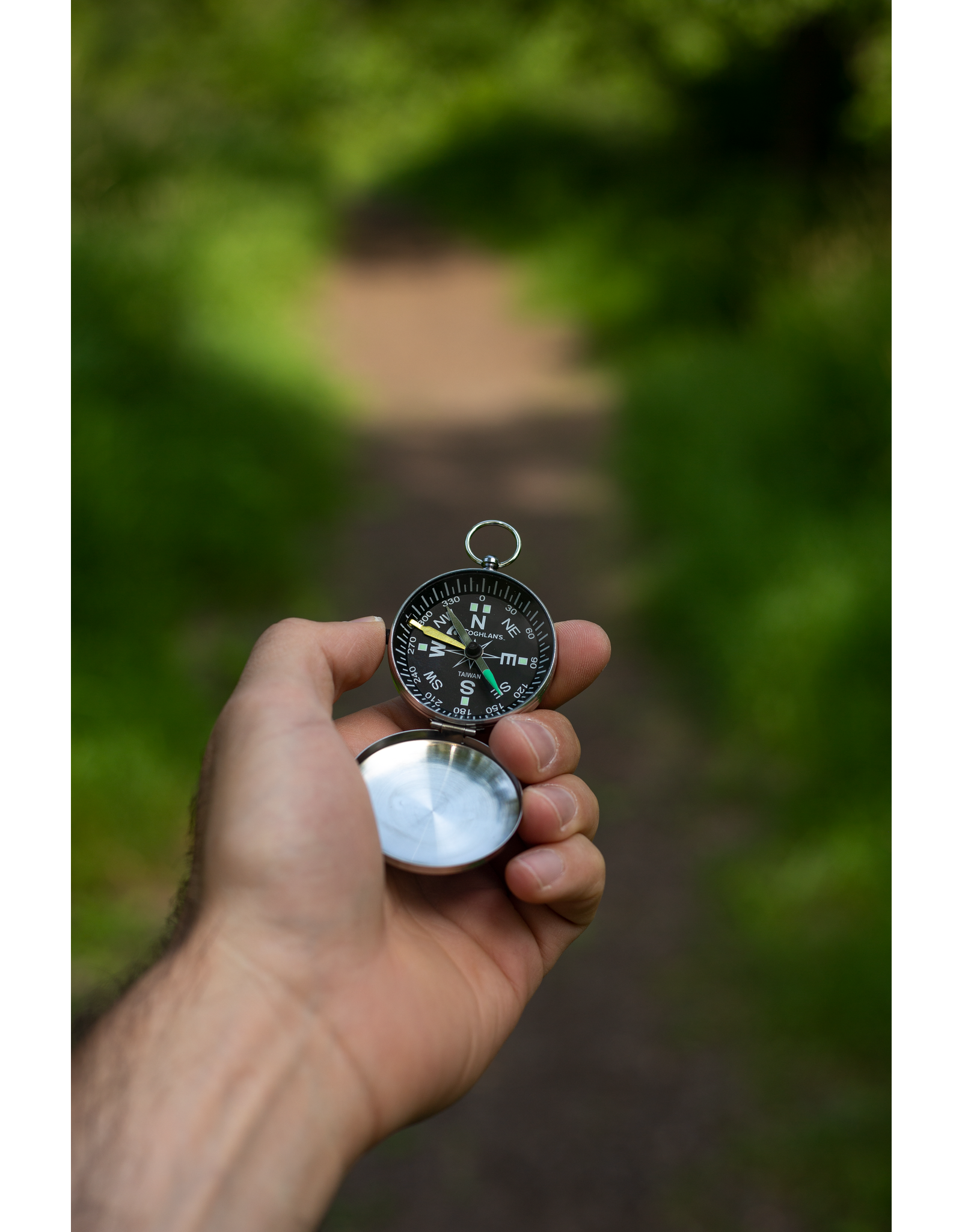 COGHLAN'S MAGNETIC POCKET COMPASS