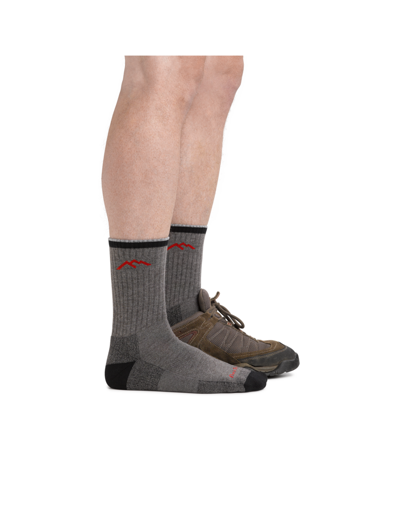 DARN TOUGH MEN HIKER COOLMAX MICRO CREW MW W/CUSHION SOCK