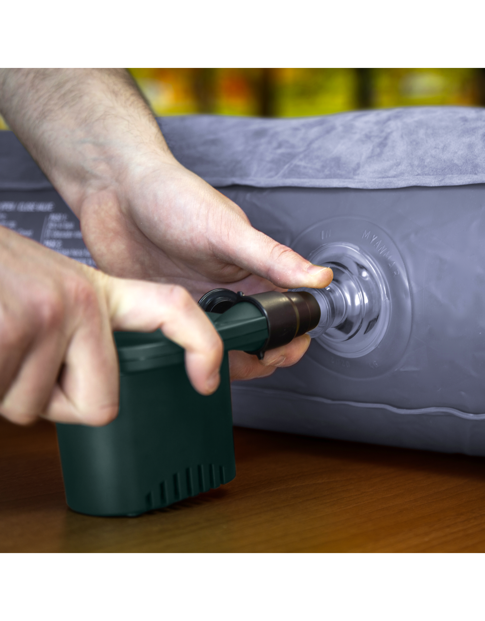 COGHLAN'S RECHARGEABLE AIR PUMP