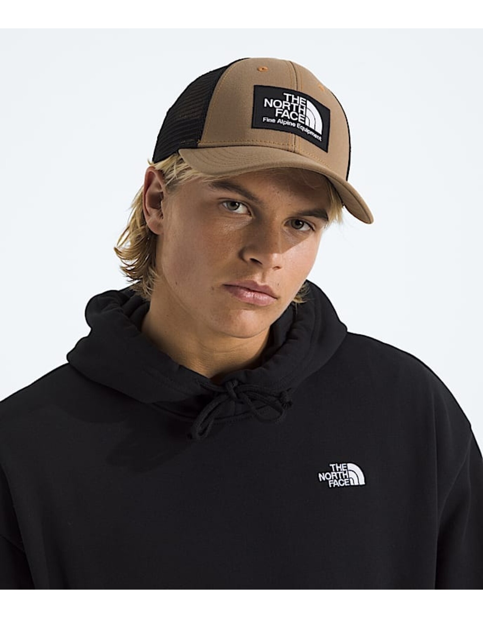 THE NORTH FACE MUDDER TRUCKER 2023