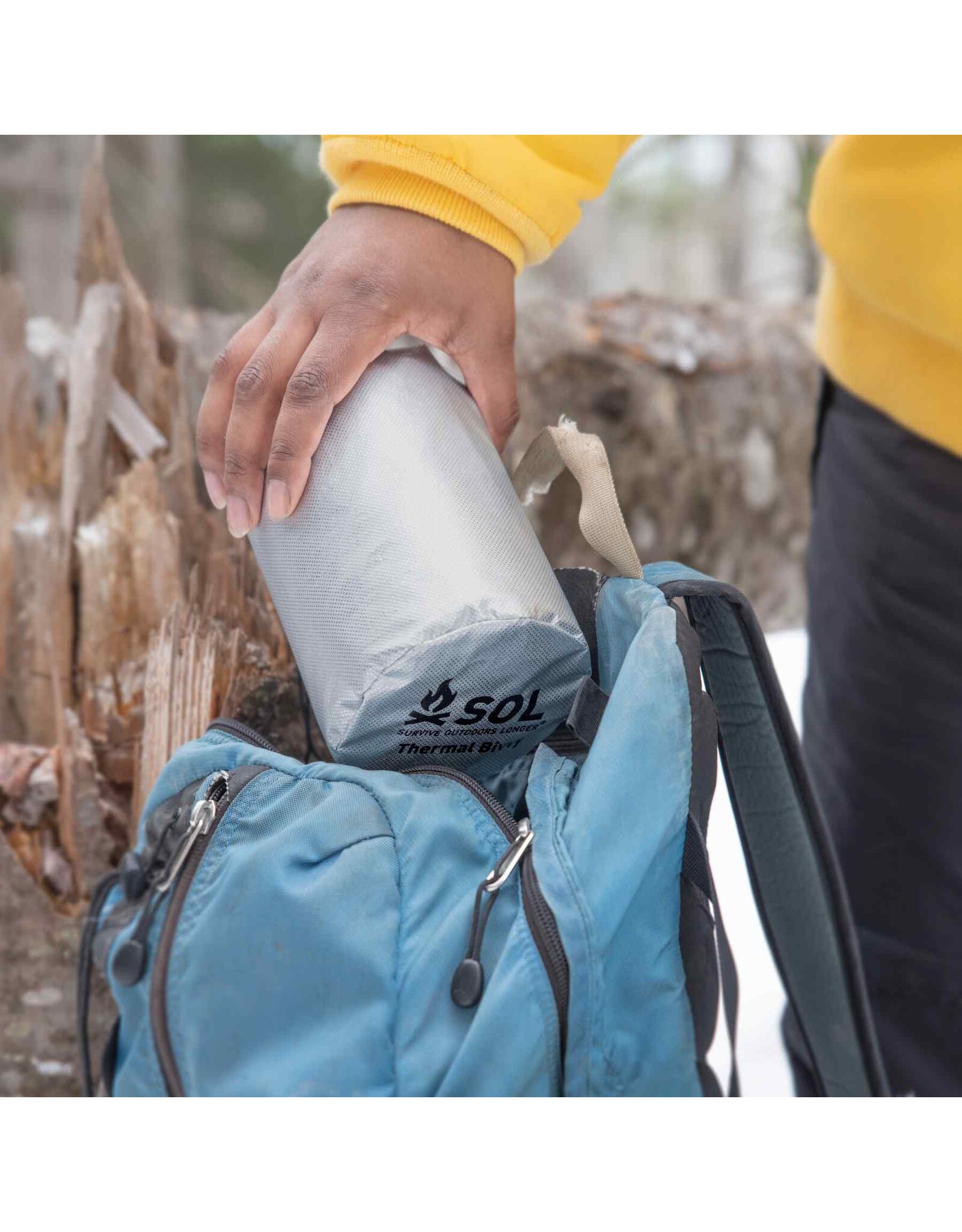 THERMAL BIVVY WITH RESCUE WHISTLE