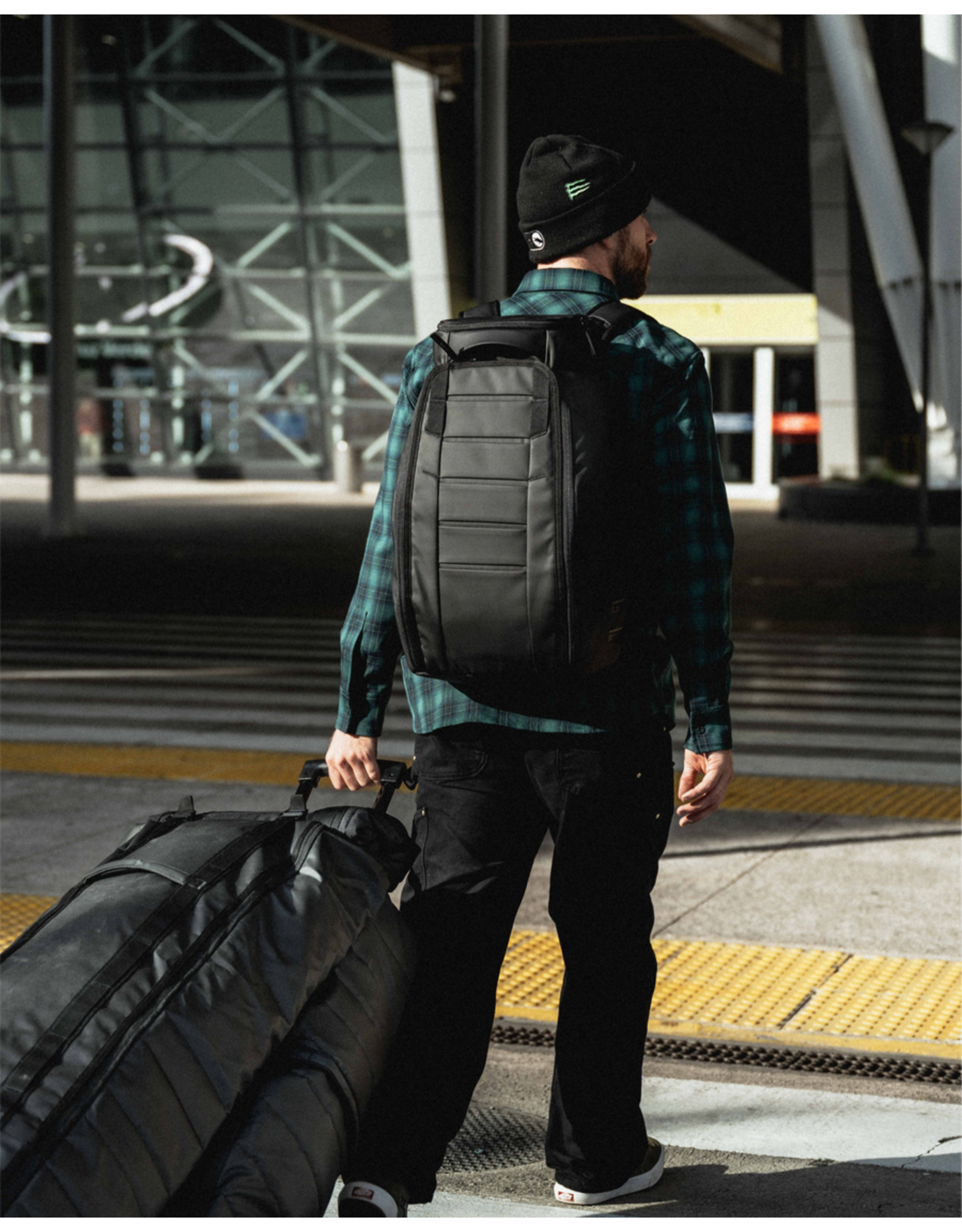 D_b_journey HUGGER BACKPACK 30L