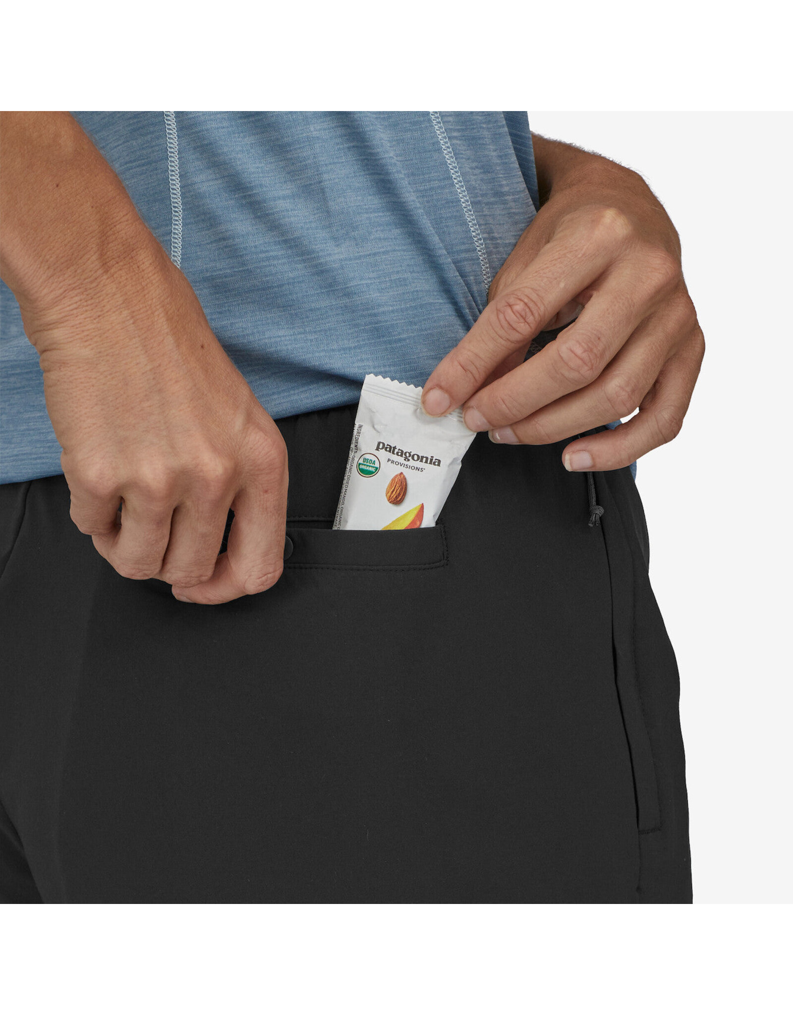 PATAGONIA WOMEN'S MULTI TRAILS SHORTS - 5 1/2 IN.