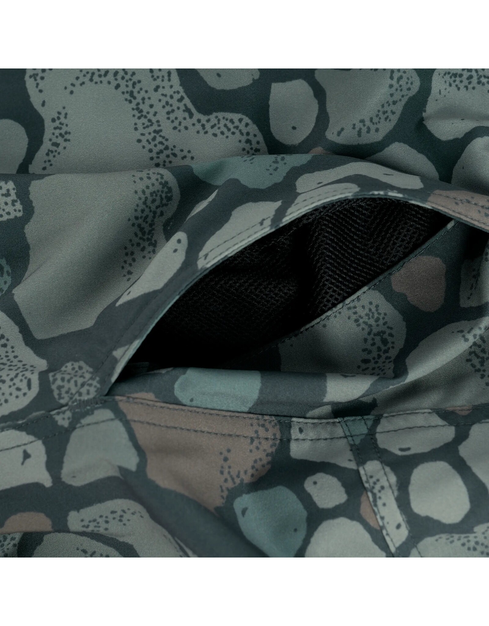 HOOKE MEN CAMO RIVER SHORT