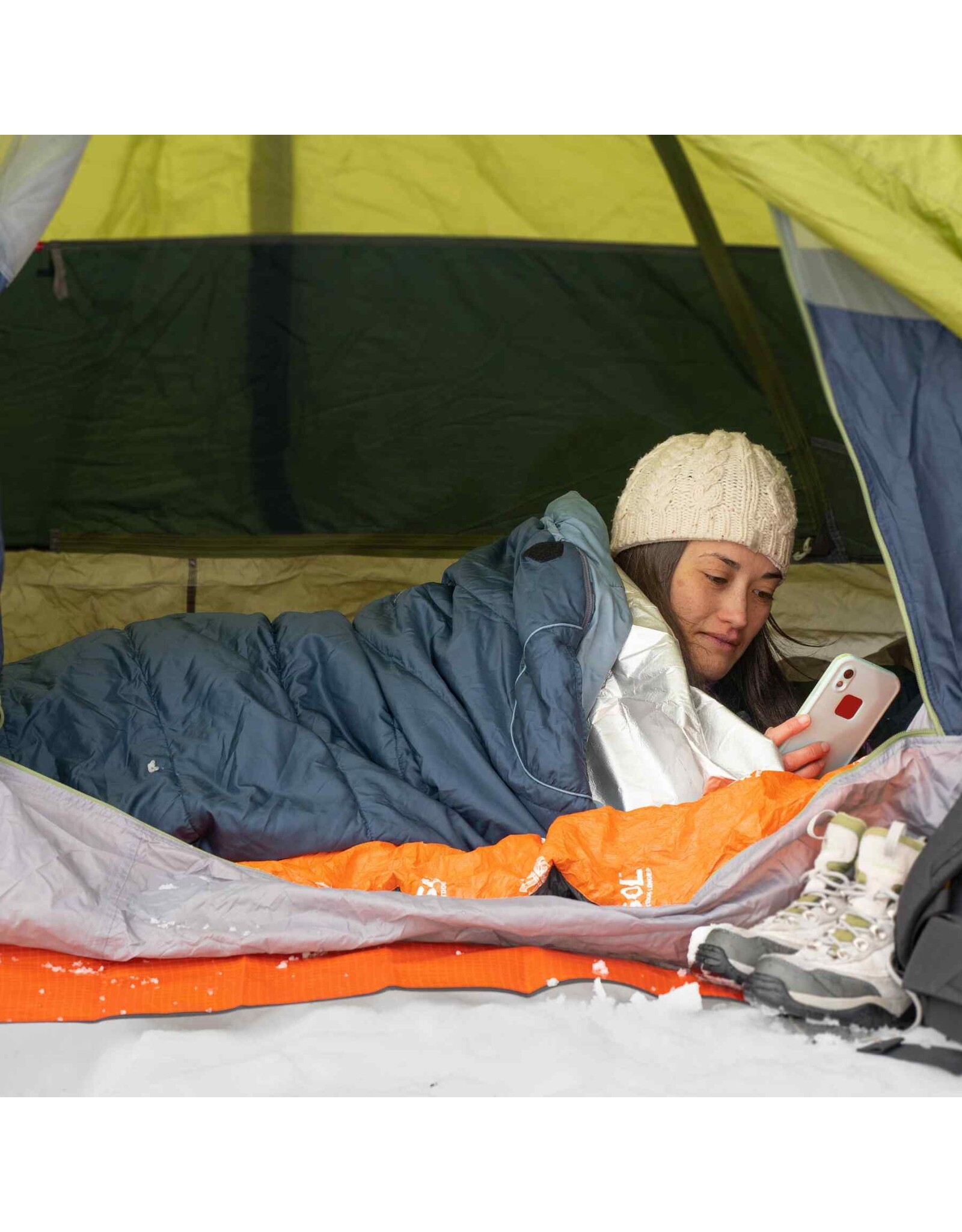 SOL THERMAL BIVY W/RESCUE WHISTLE - ORANGE