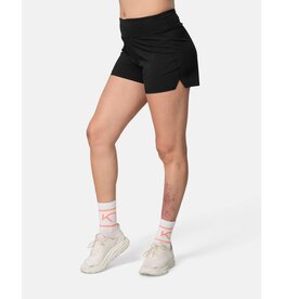 KARI TRAA WOMEN AVA SHORTS