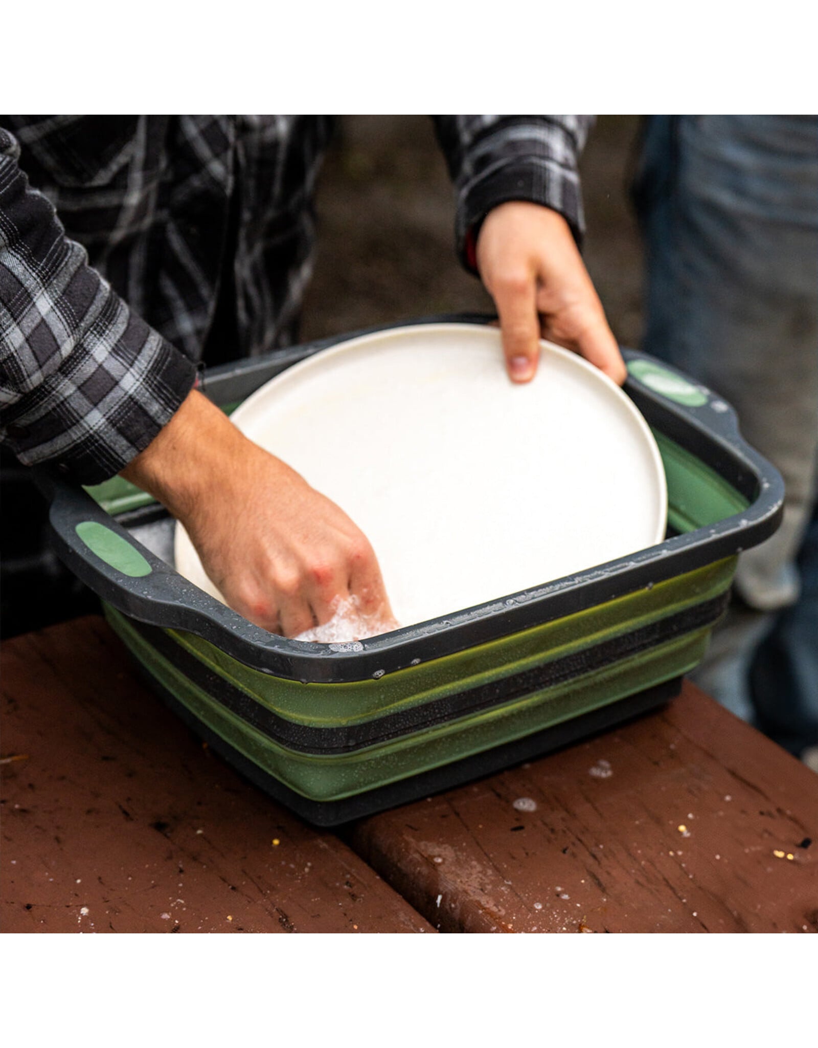 GSI OUTDOORS ESCAPE COLLAPSIBLE SINK GREEN