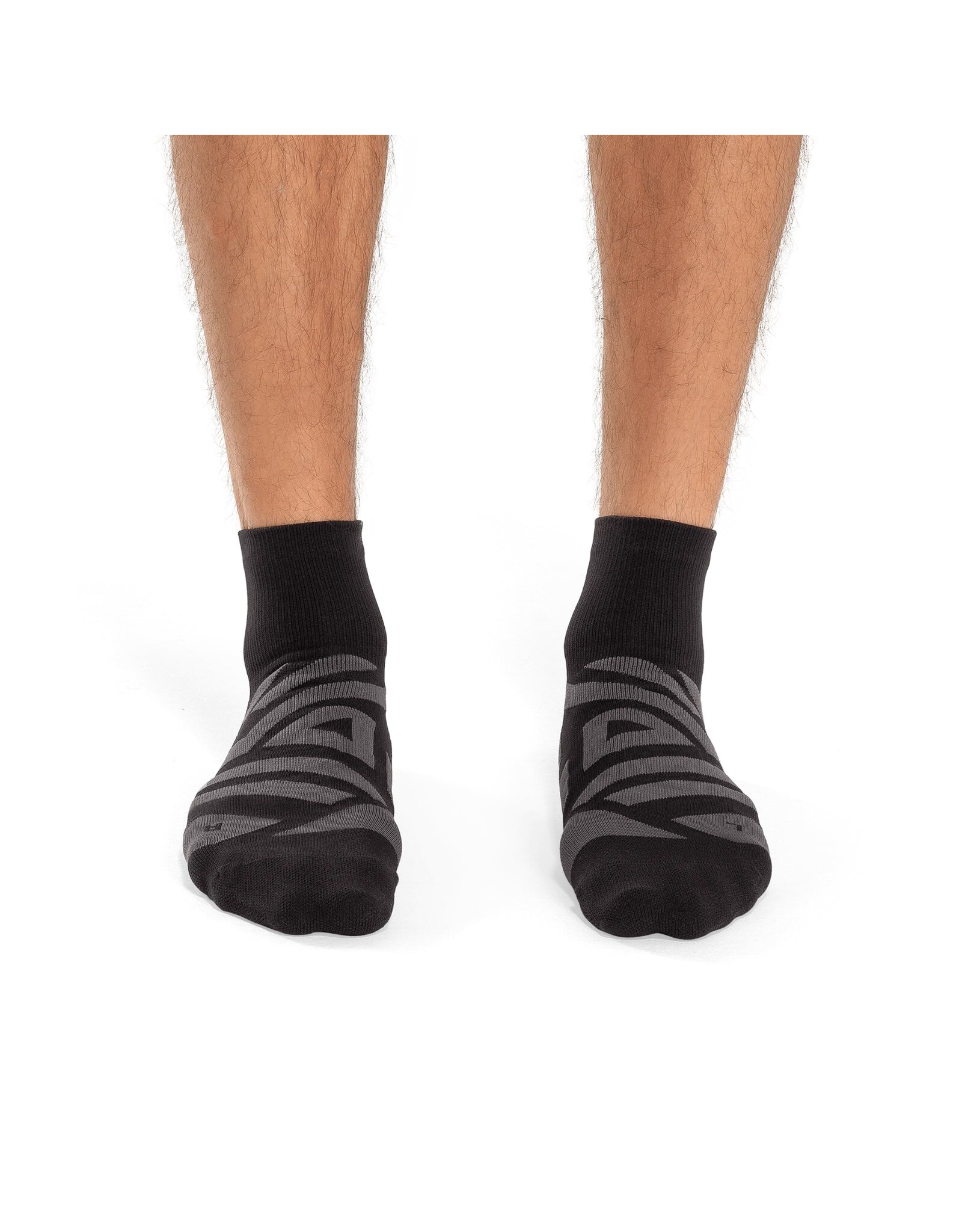 On MEN MID PERFORMANCE SOCK