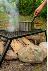 COGHLAN'S HEAVY DUTY CAMP GRILL