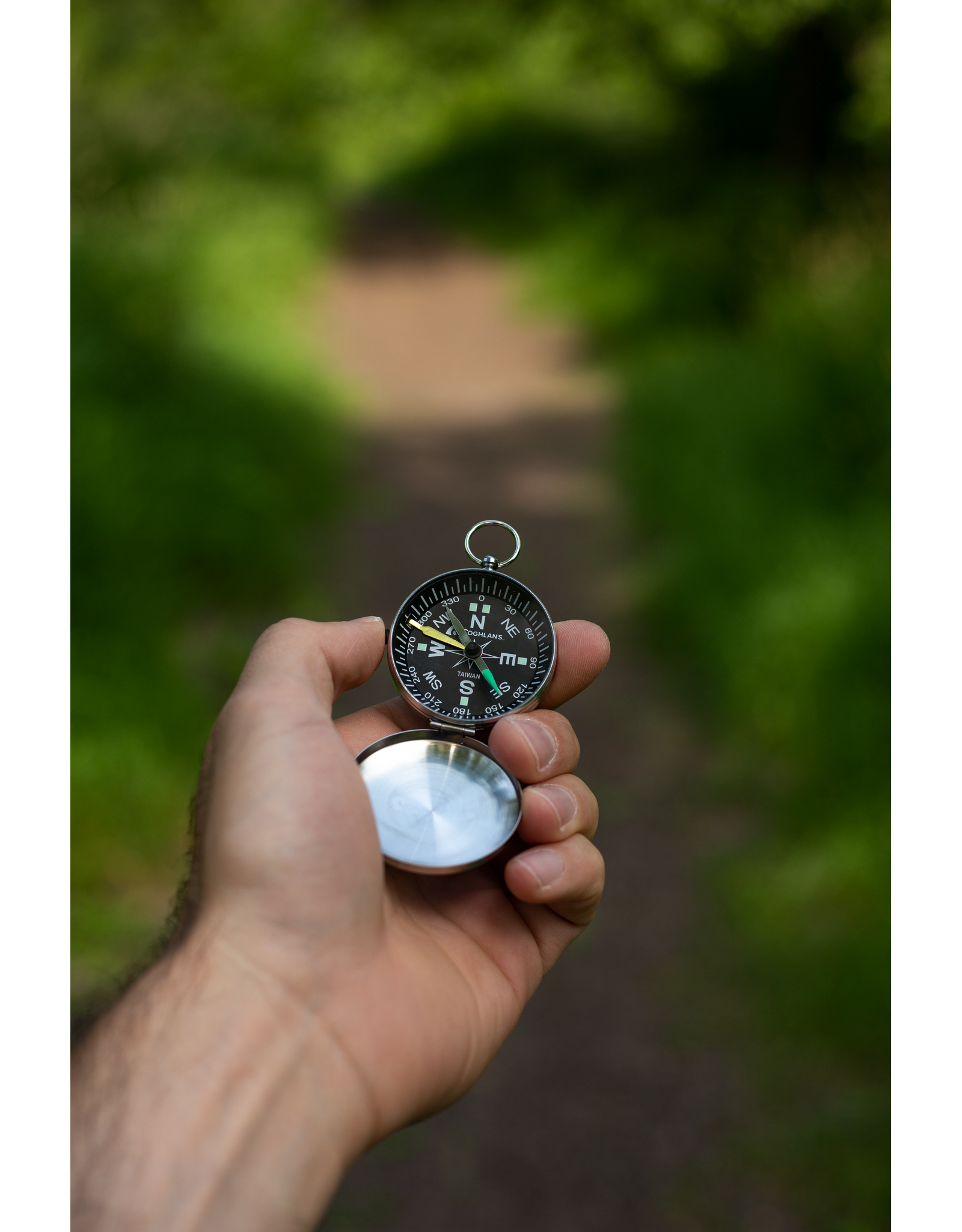COGHLAN'S MAGNETIC POCKET COMPASS