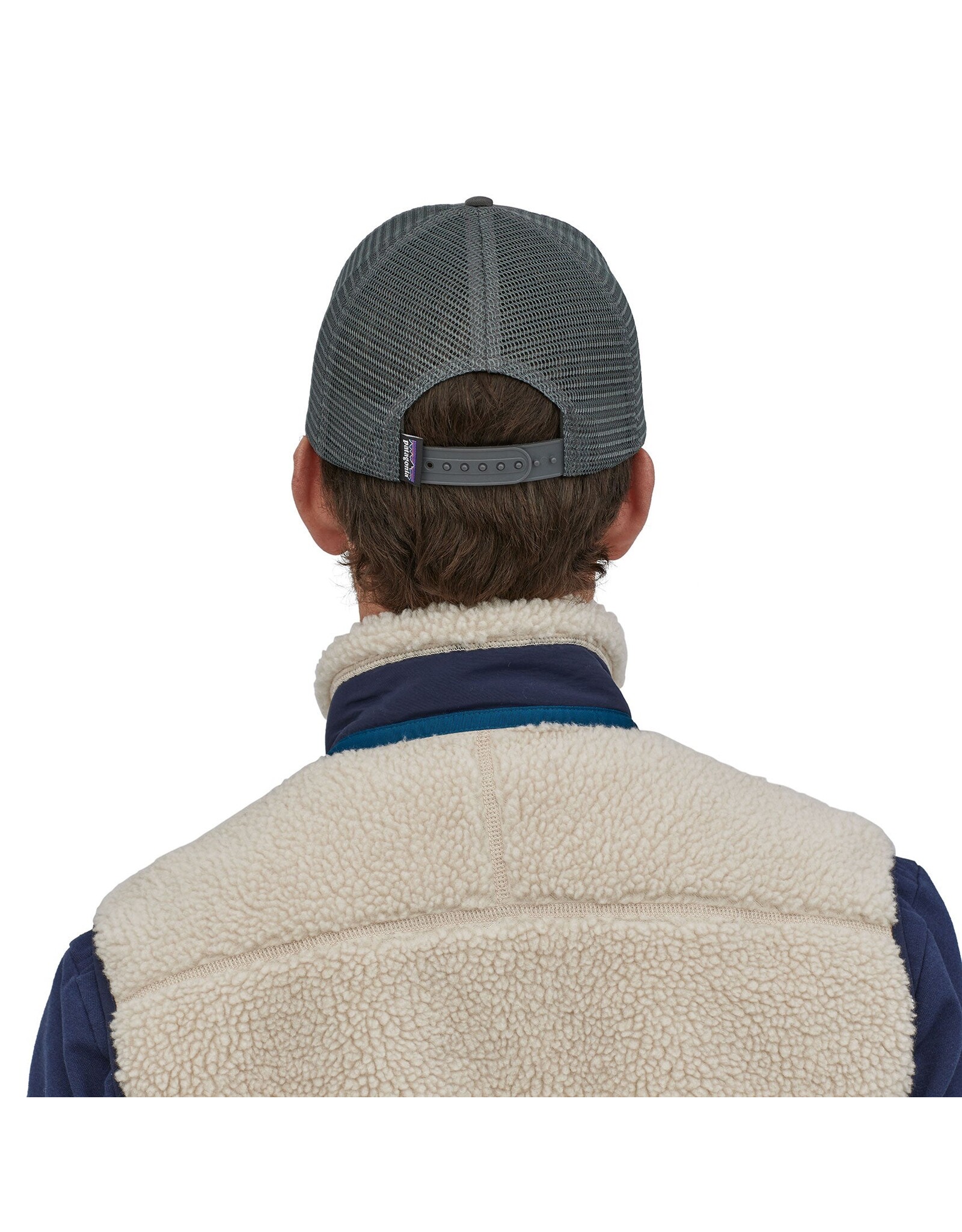 PATAGONIA P-6 LOGO TRUCKER HAT