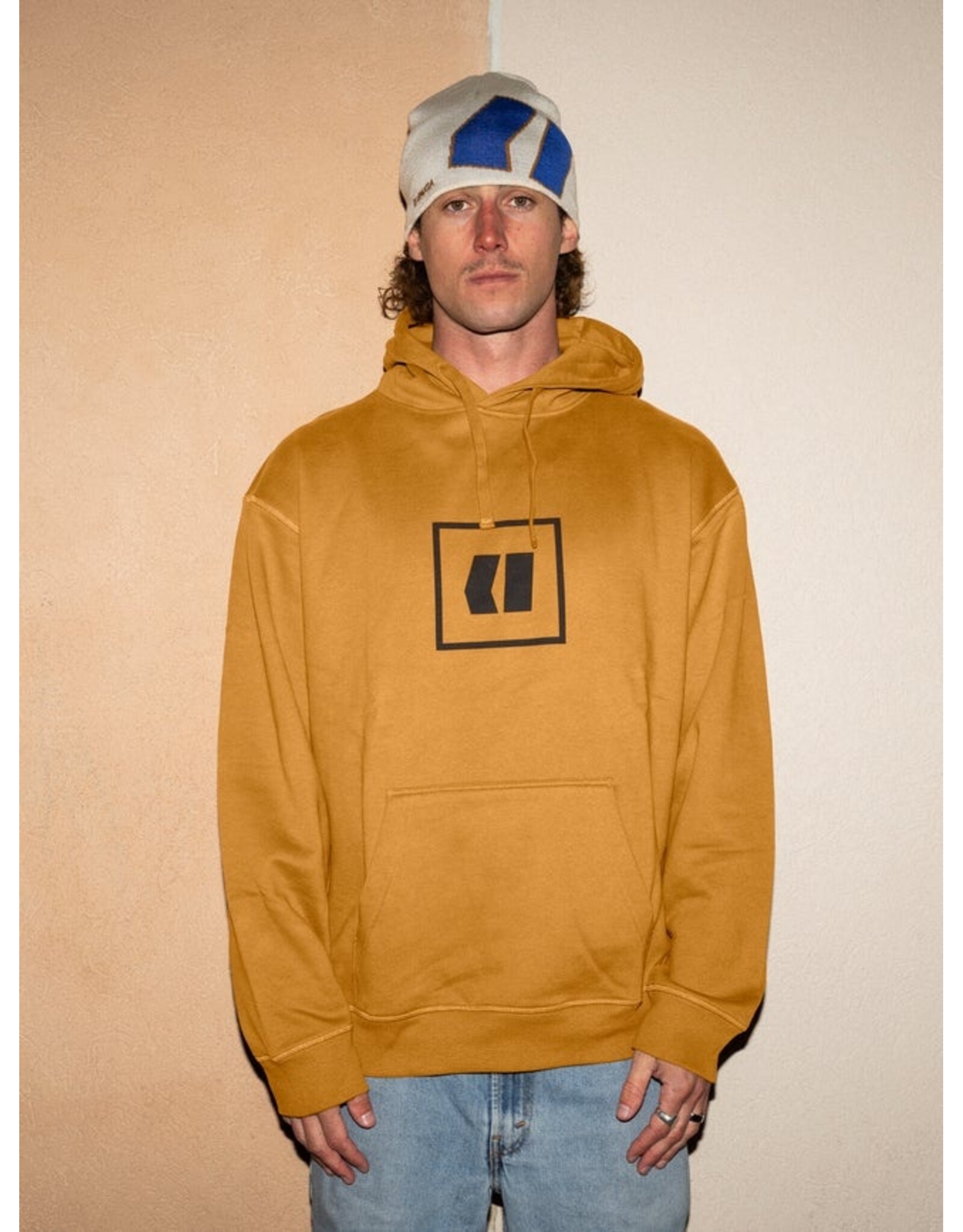 ARMADA UNISEX ICON HOODIE