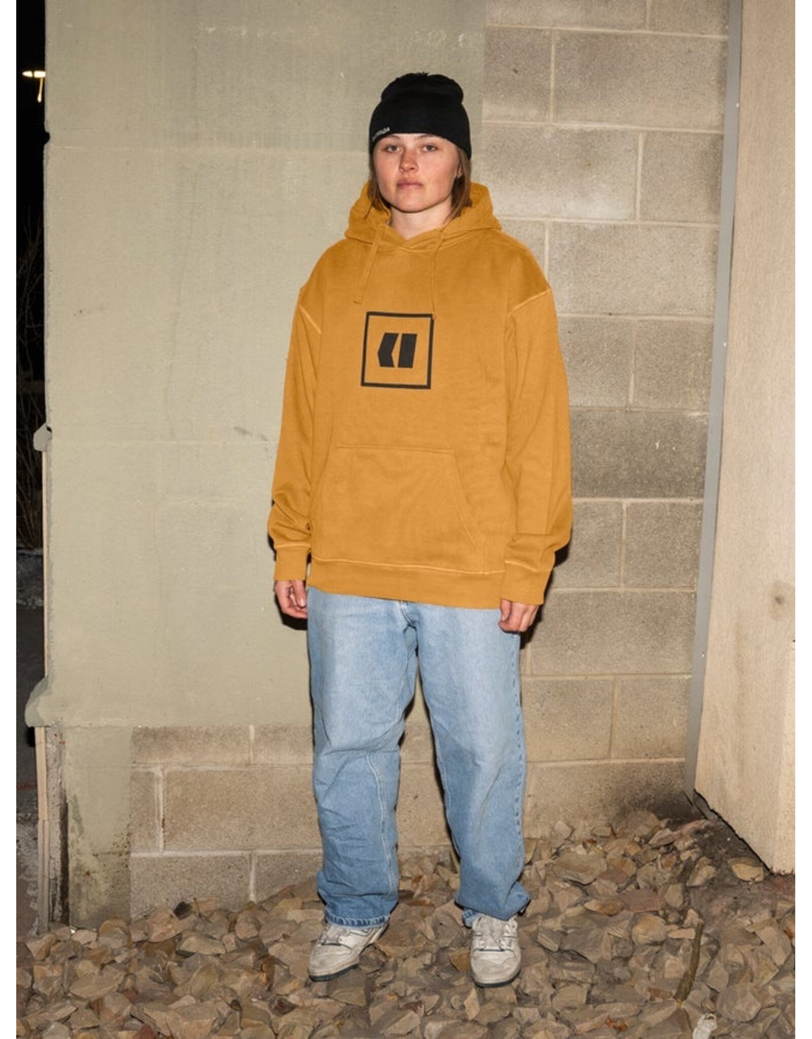 ARMADA UNISEX ICON HOODIE