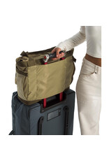 THE NORTH FACE BASE CAMP VOYAGER TOTE