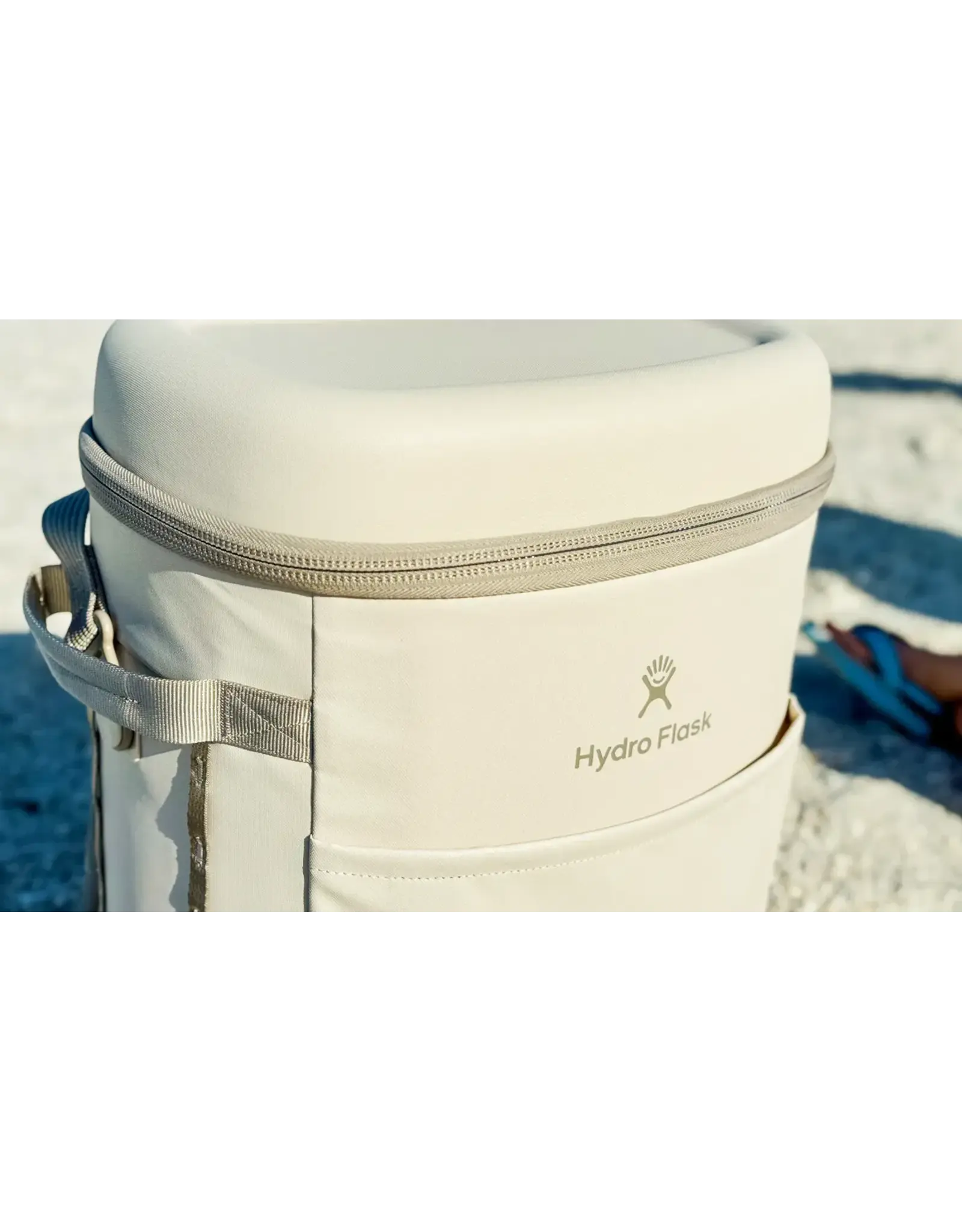 Hydro Flask CARRYOUT BACKPACK 22L