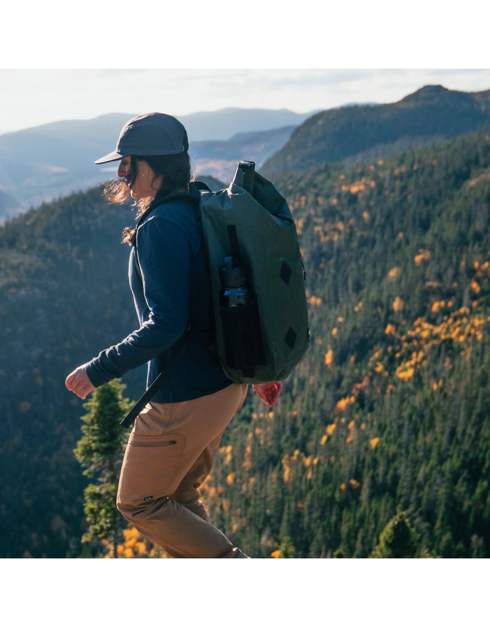 HOOKE 30L DRY BACKPACK