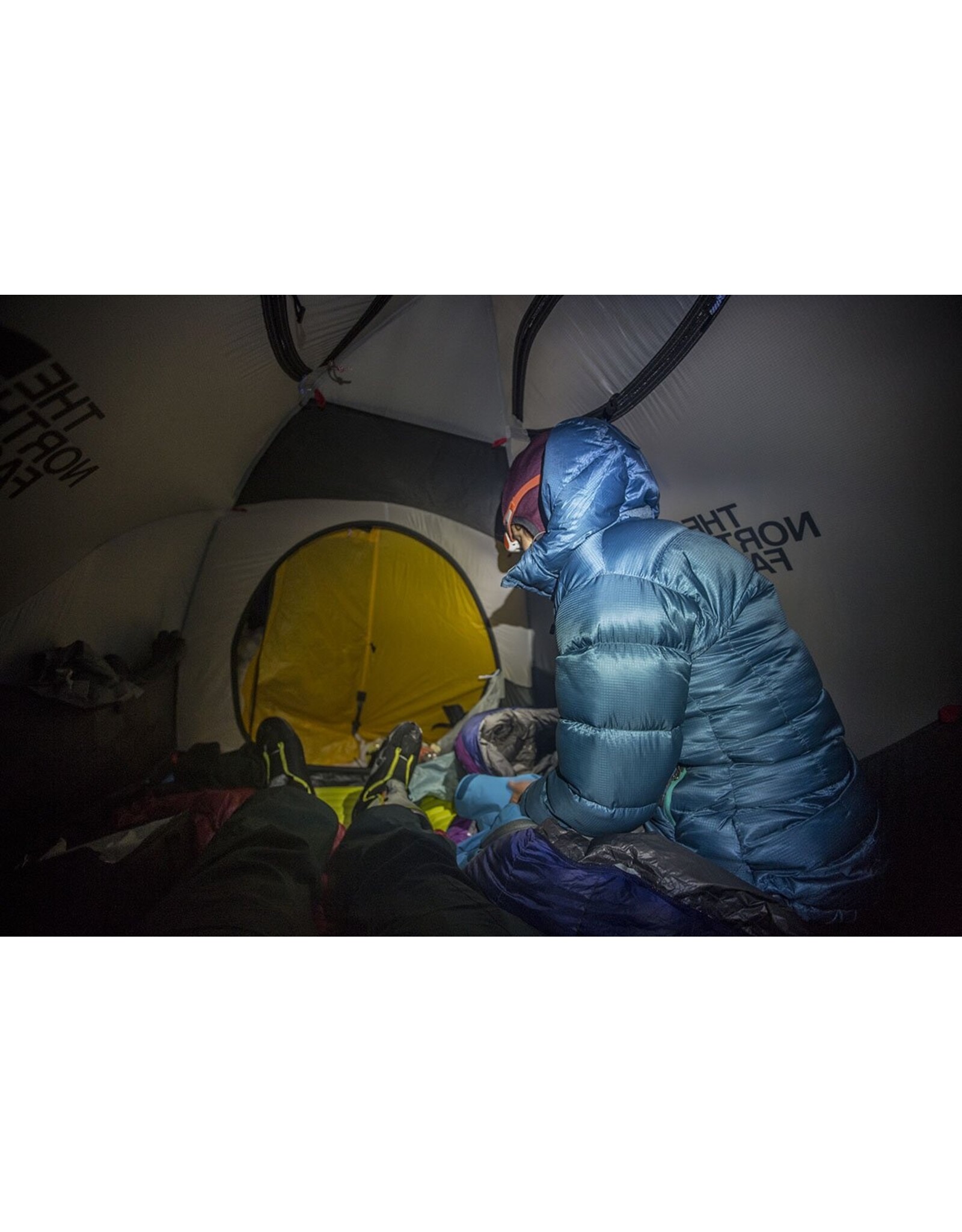 THE NORTH FACE MOUNTAIN 25 SUMMIT GOLD