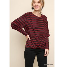 Umgee USA Cozy Puff Sleeved Top Red & Black Small