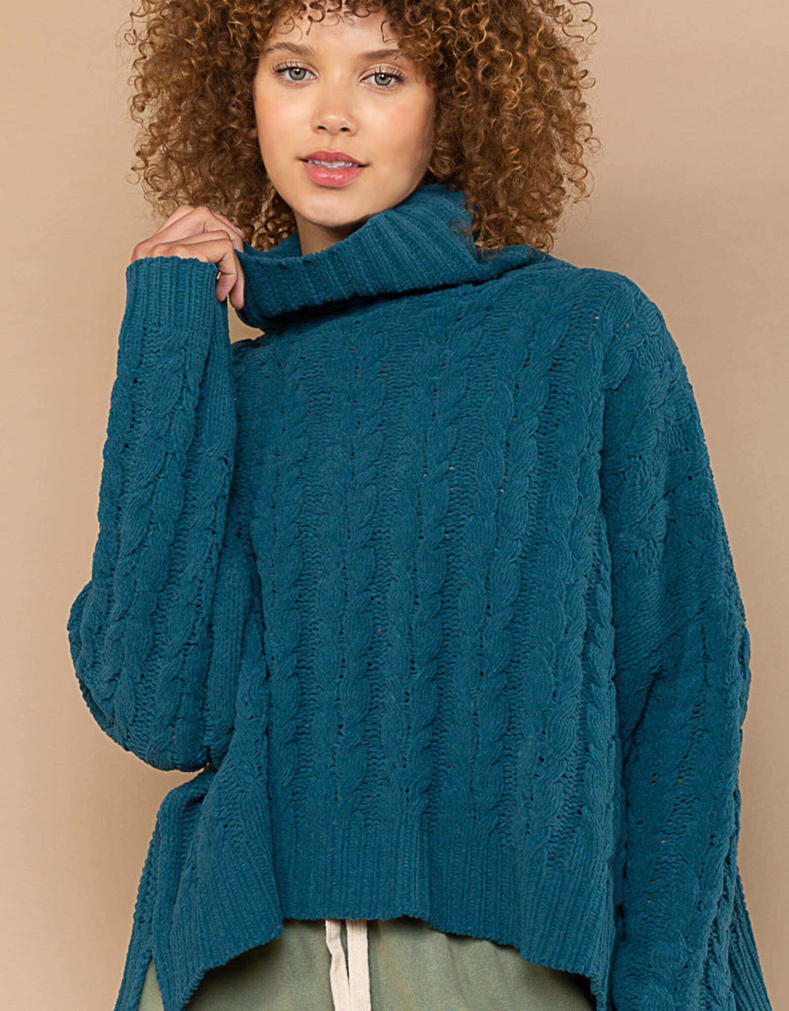 POL FST432 Chenille Cable Turtleneck - Kaly Clothing
