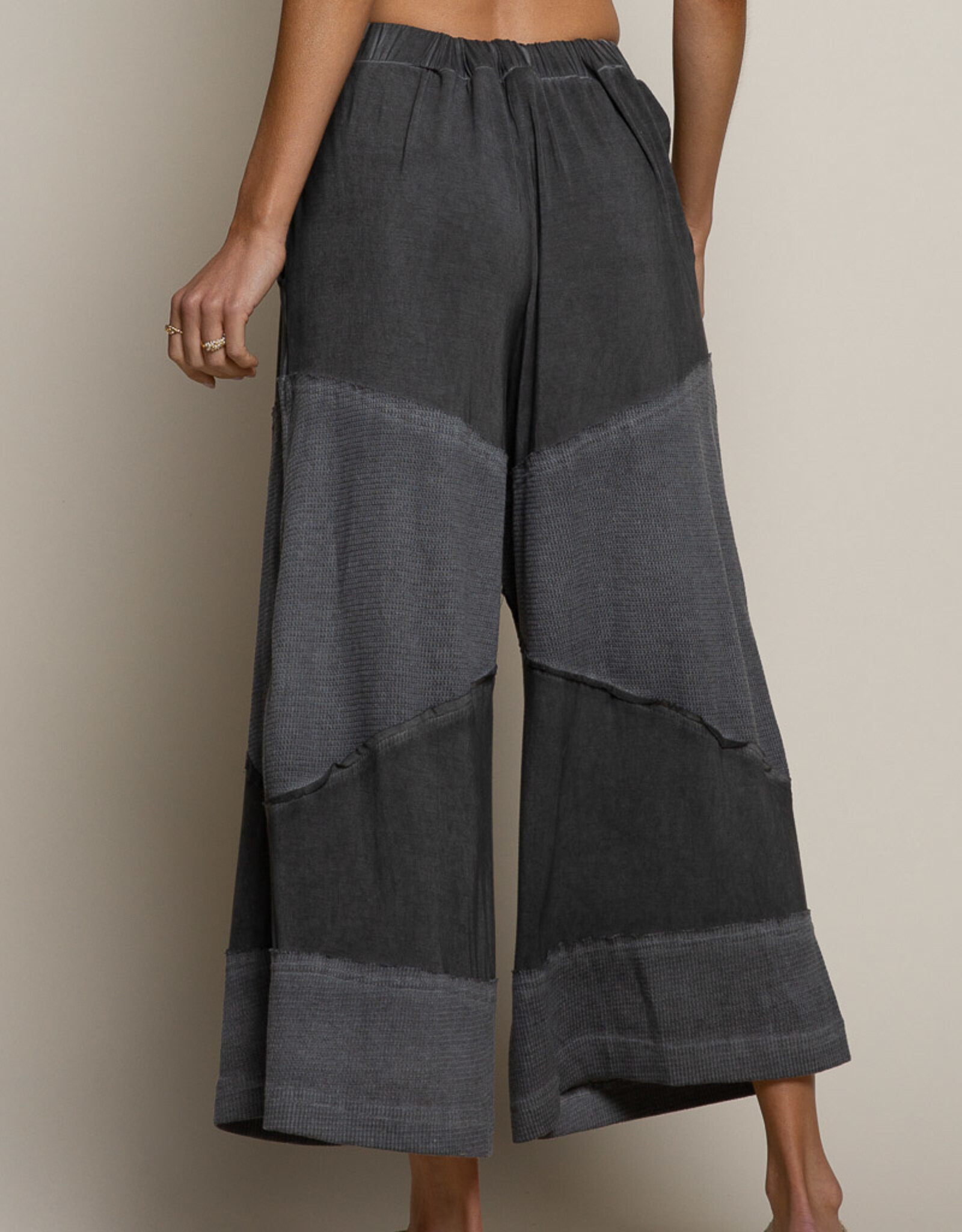 POL Clothing Knit Culotte Pant