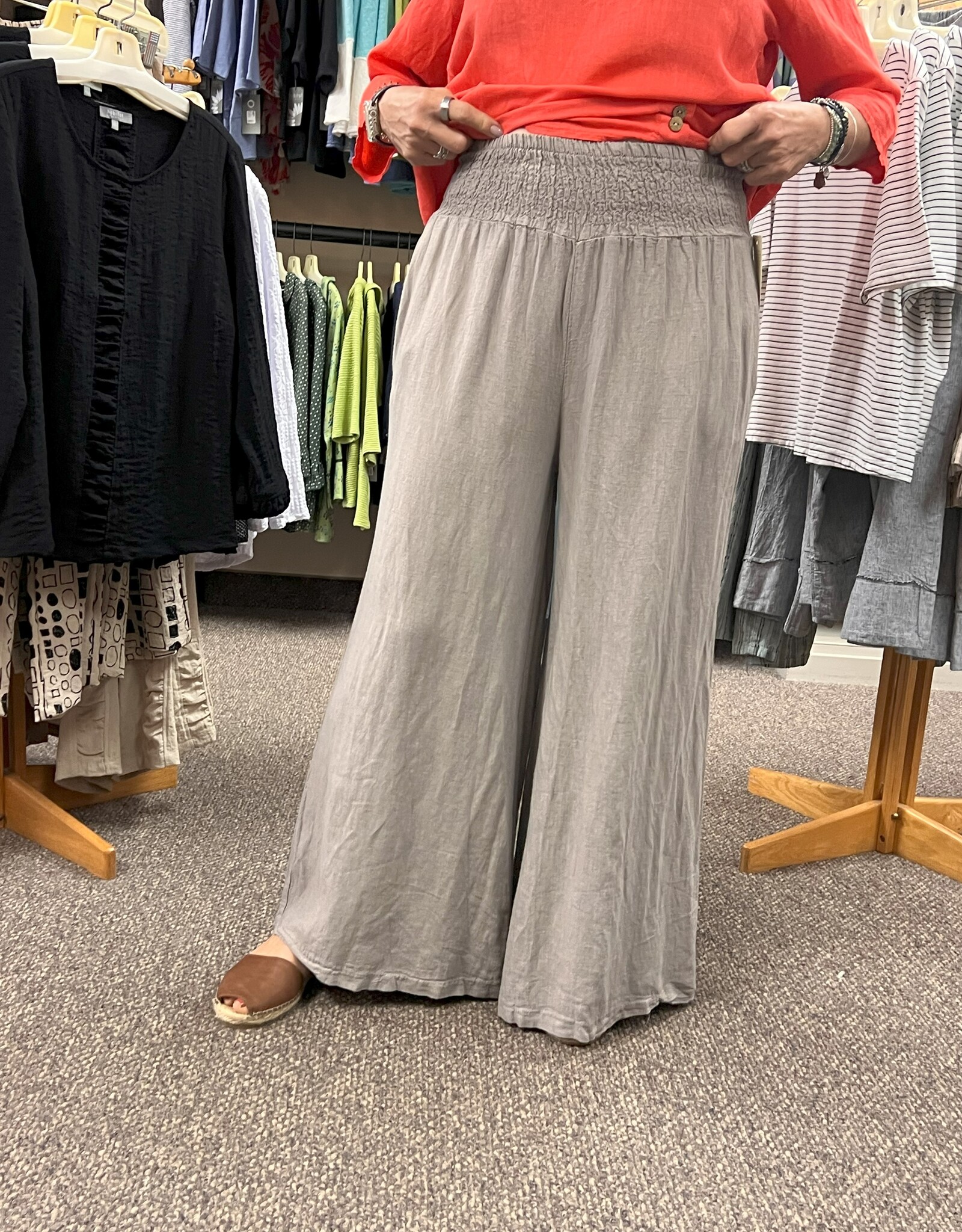 Saga Wide Leg Smock Pant