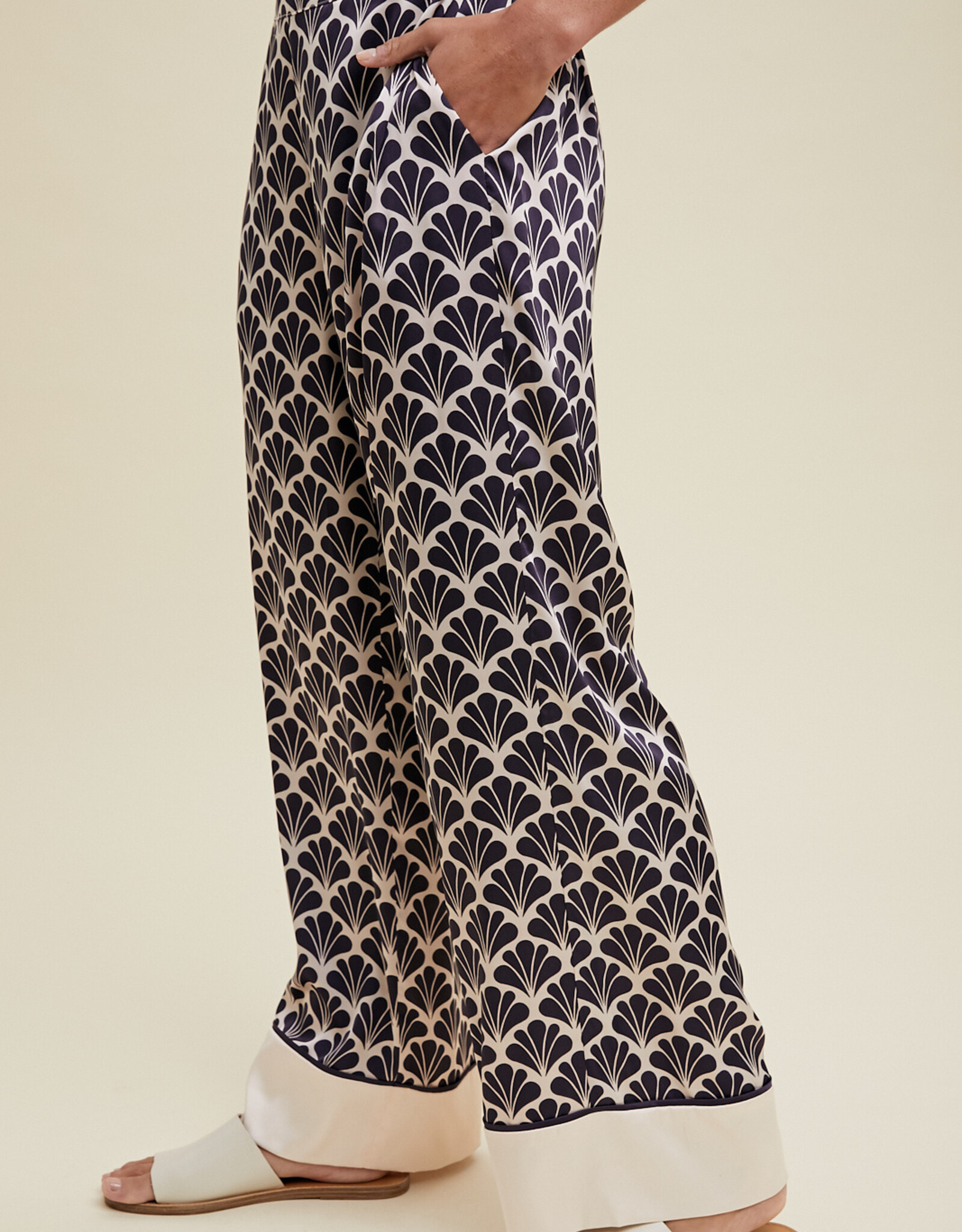 Wishlist Rolled Cuff Seashell Pant