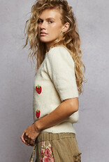 POL Clothing Half Sleeve Strawberry Sweater Top