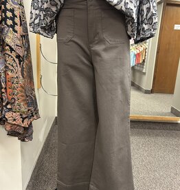 Stretchy Wide Leg Jean