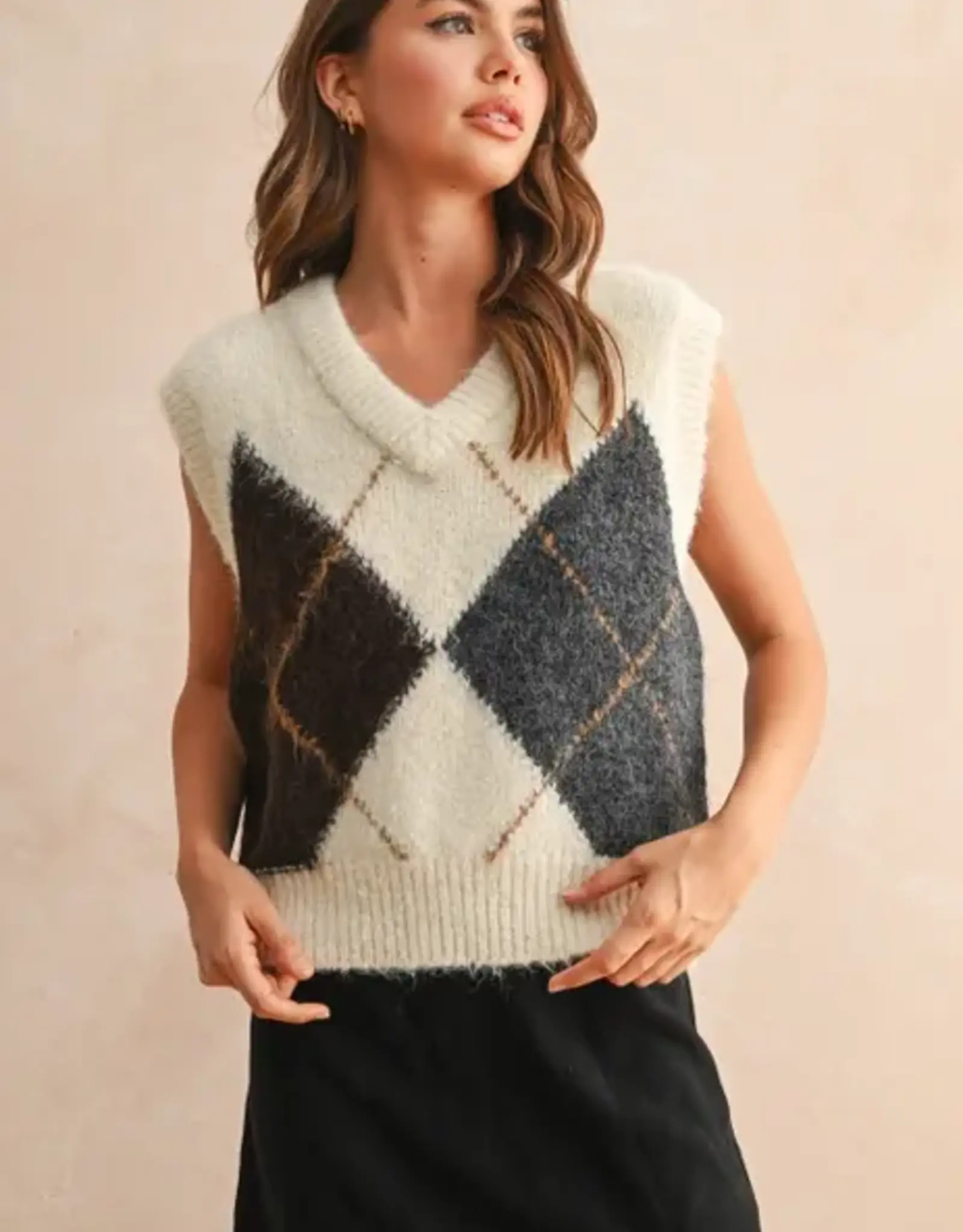Miou Muse Argyle Patterned Sweater Vest