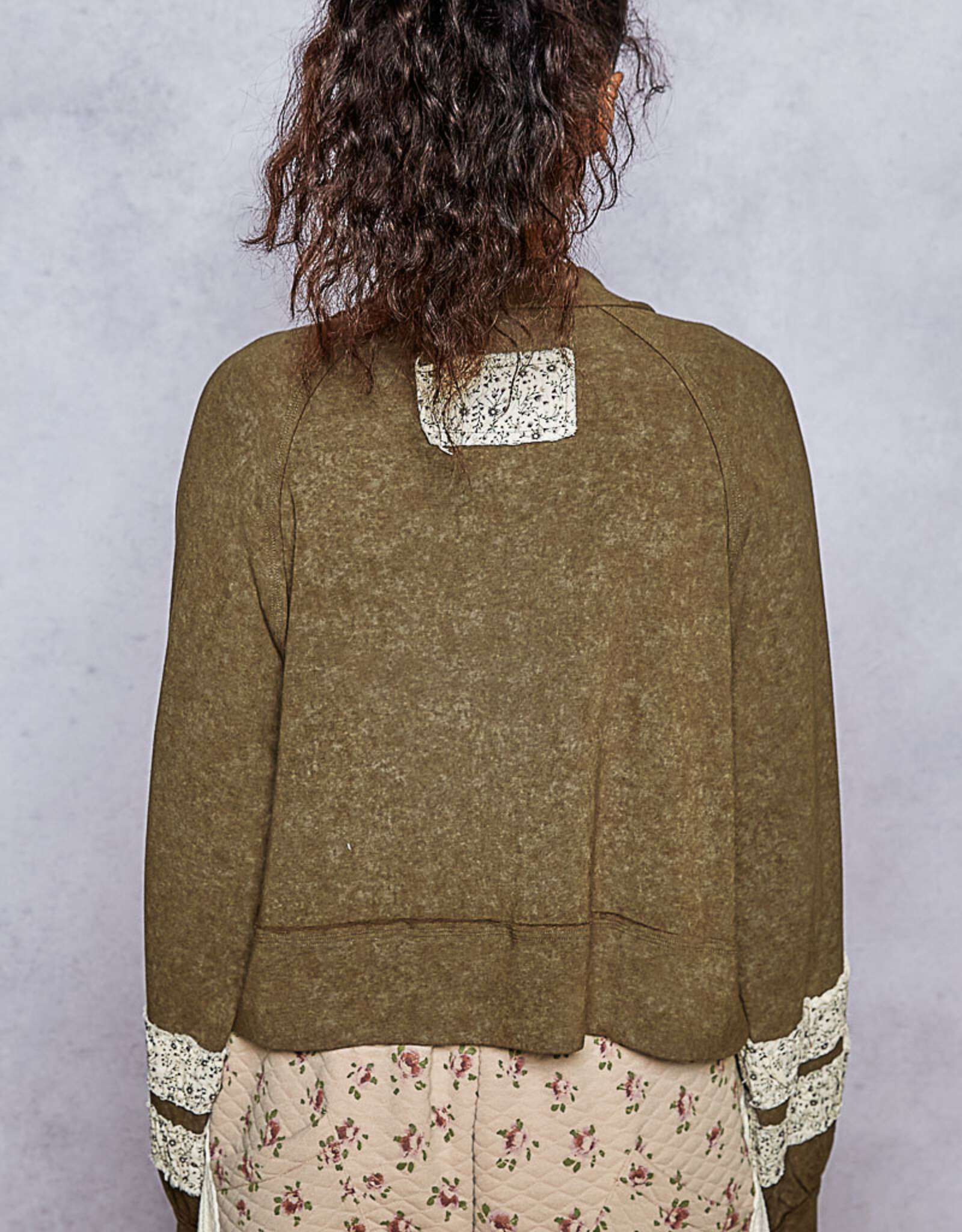 POL Clothing Floral Contrast Jersey Top