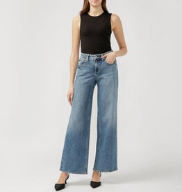 Suki Wide Leg Jean