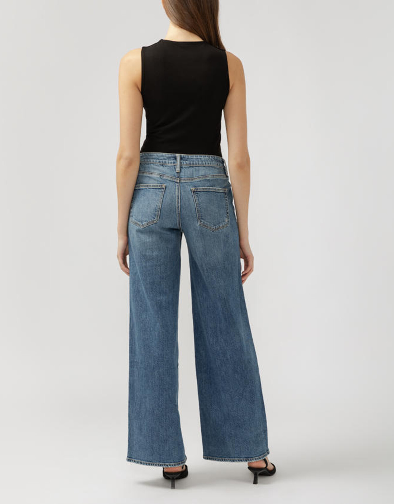 Suki Wide Leg Jean