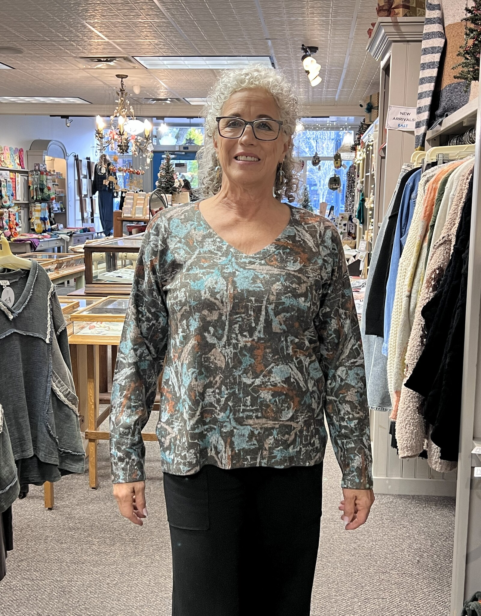 Nally & Millie Mosaic V-Neck Knit Top