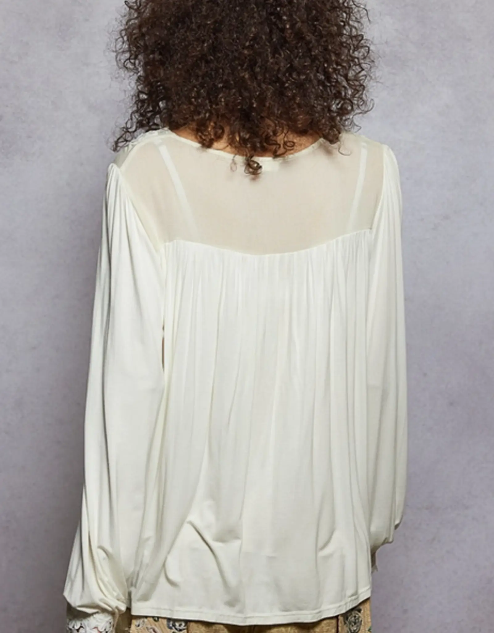 POL Clothing Floral Lace Top