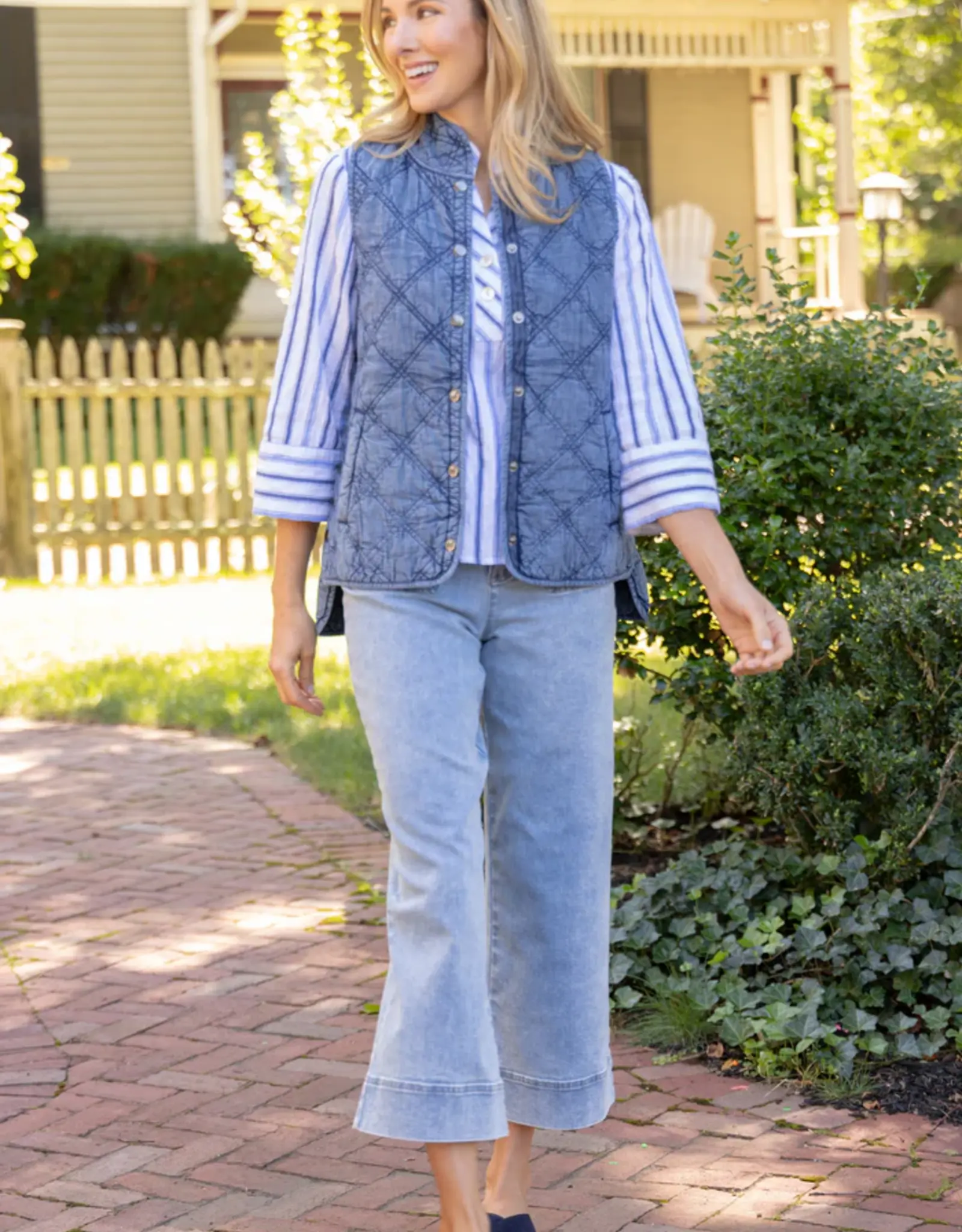 Habitat Clothes to Live In Welt Pocket Crop Jean