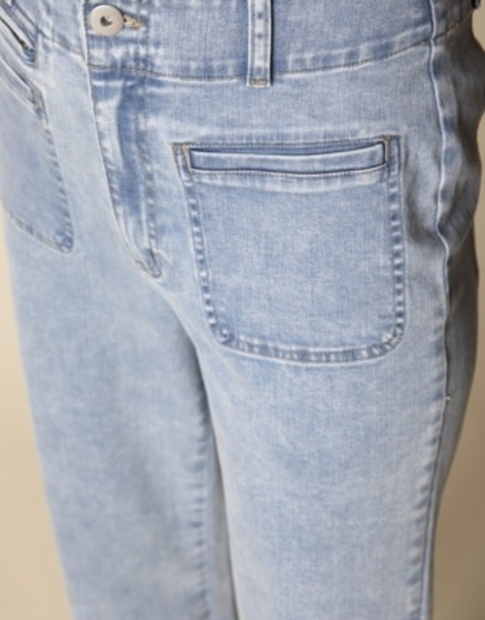 Habitat Clothes to Live In Welt Pocket Crop Jean