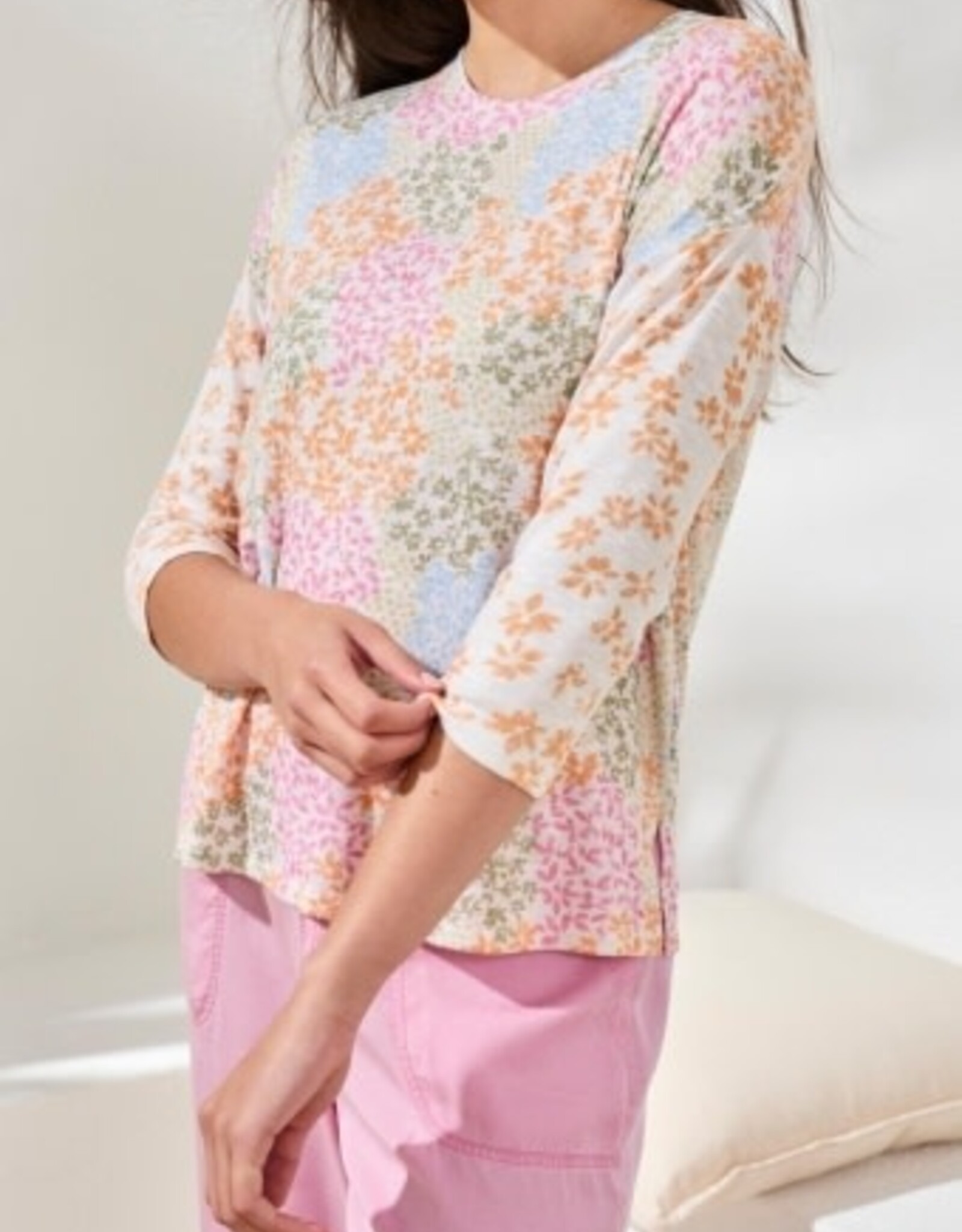 TRIBAL 3/4 Sleeve Floral Crewneck Top