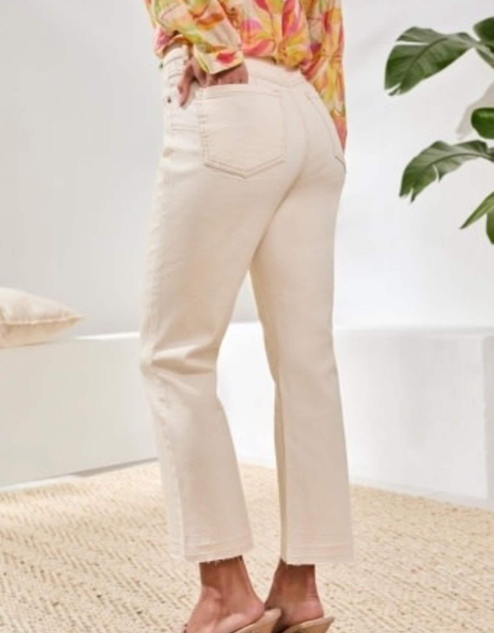 TRIBAL Micro Flare Cropped Jeans