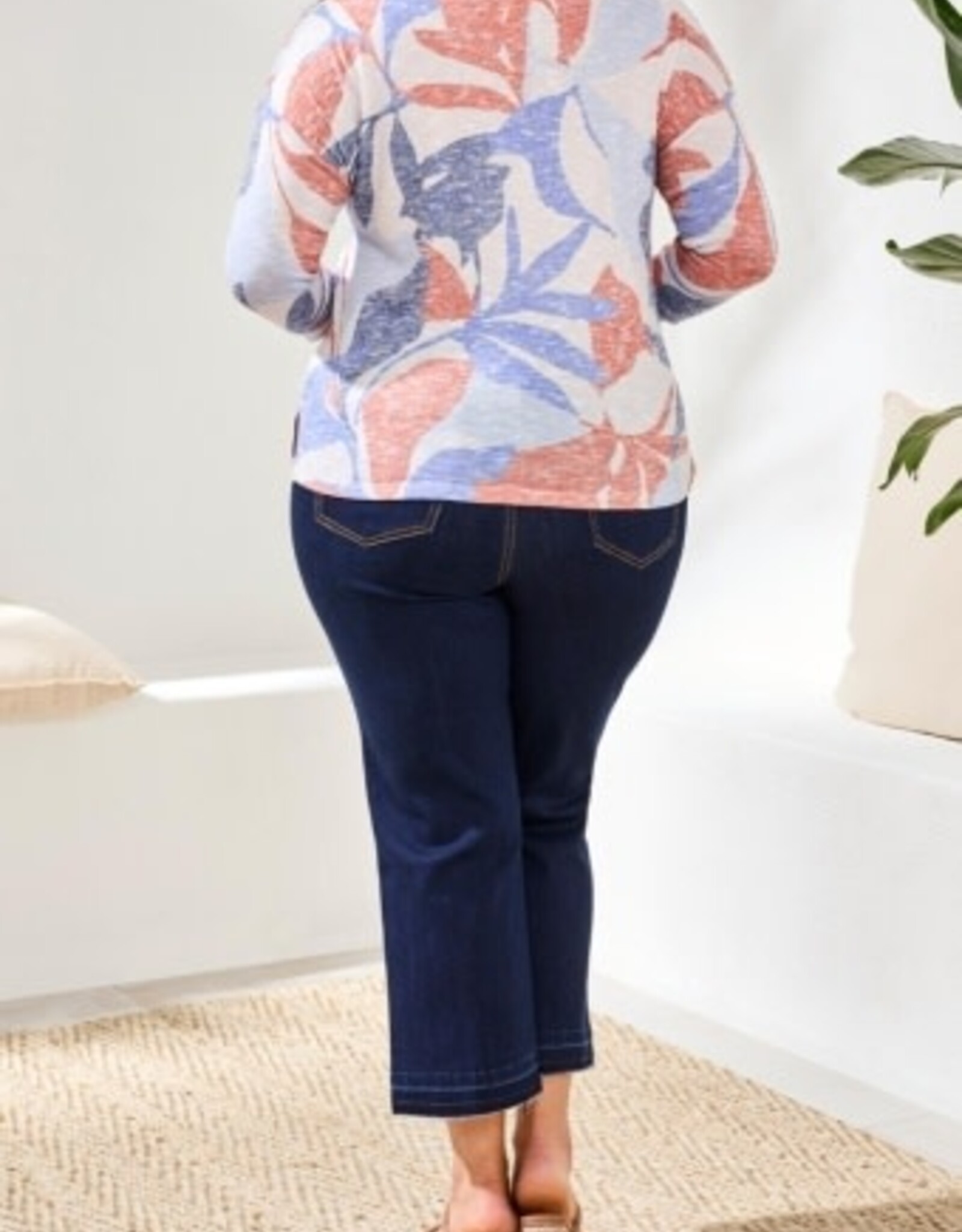 TRIBAL 3/4 Sleeve Floral Crewneck Top