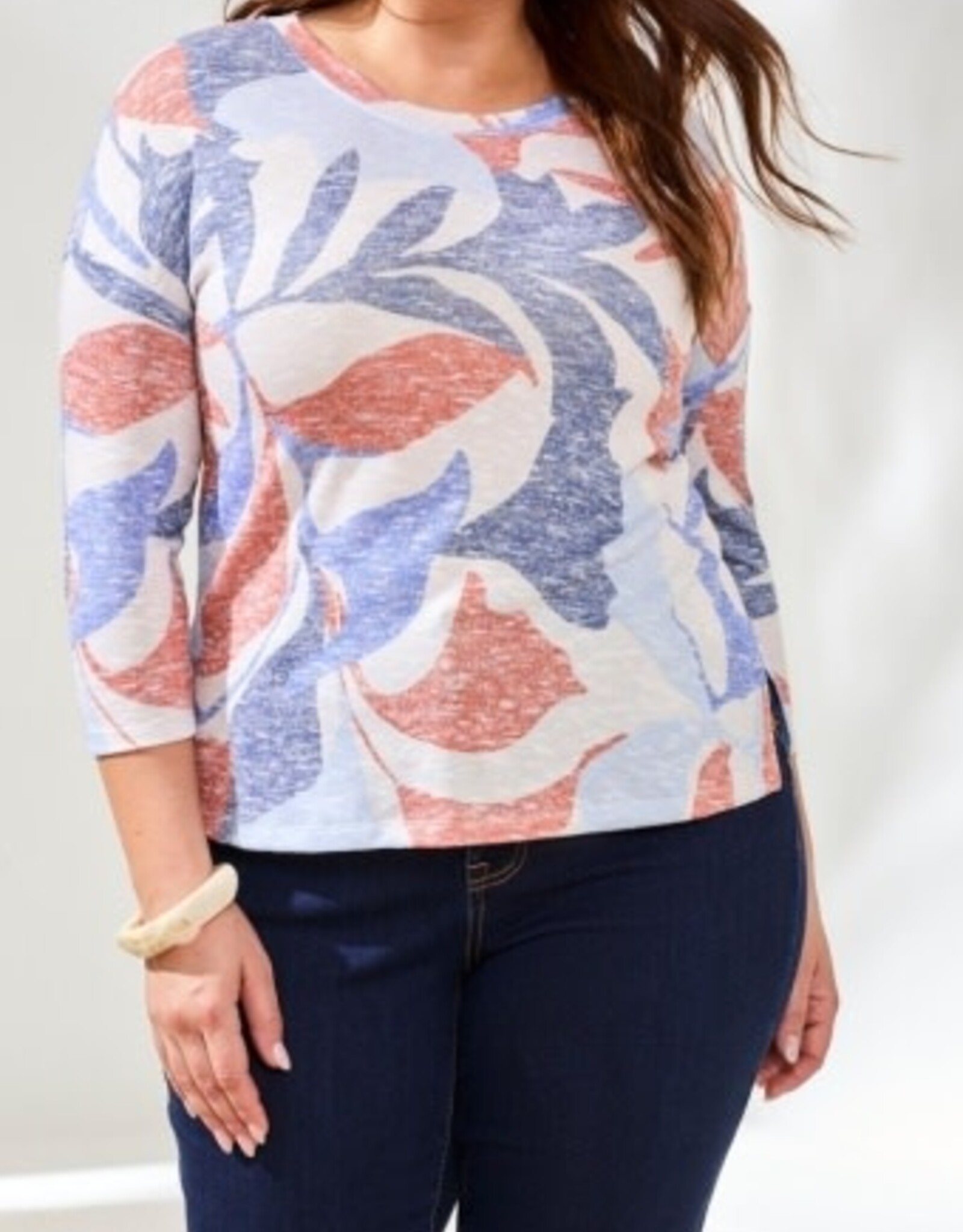 TRIBAL 3/4 Sleeve Floral Crewneck Top