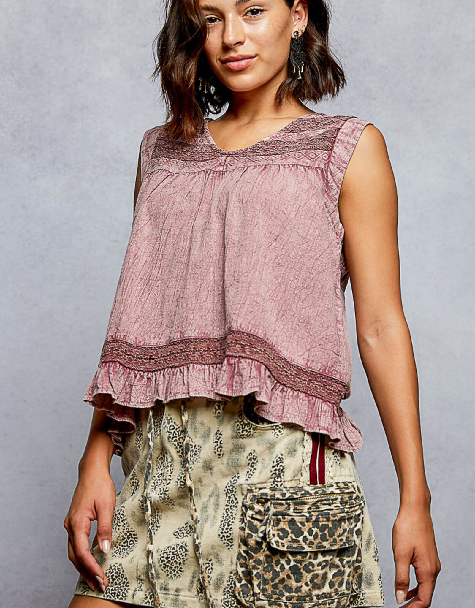 POL Clothing Ruffle Hem Tank