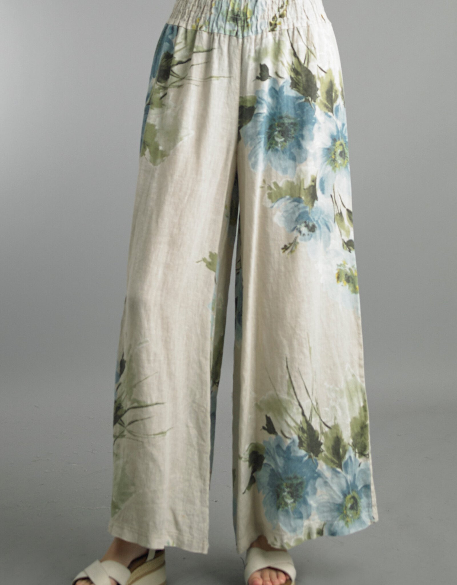 Tempo Paris Smocked Floral  Wide Leg Pant