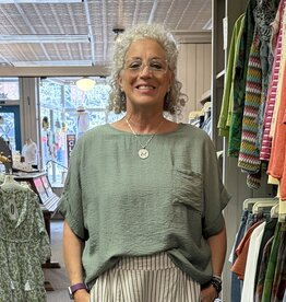 Saga Rayon Pocket Top